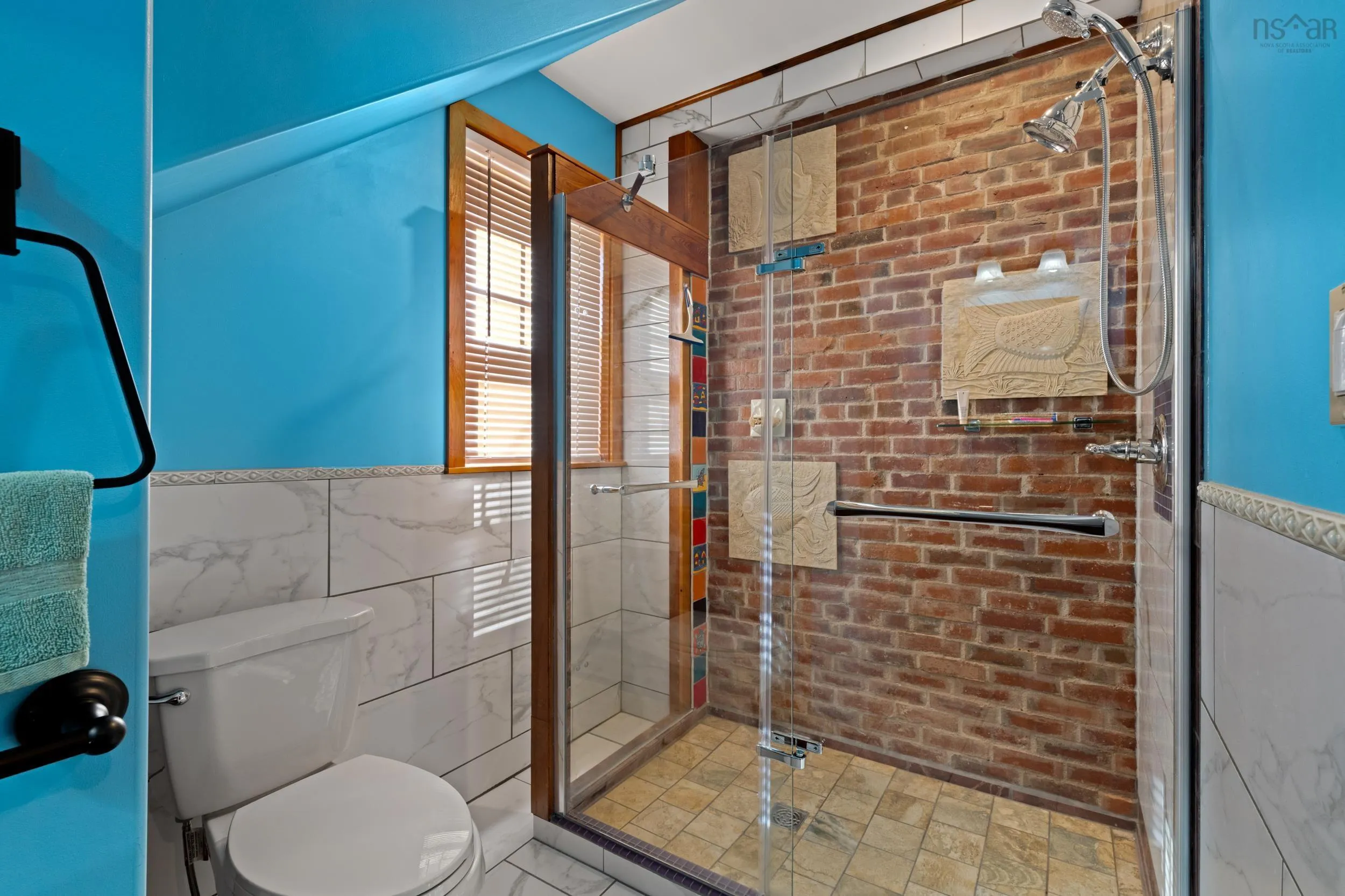 298 Granville Street E, Bridgetown, NS B0S 1C0, 2 Bedrooms Bedrooms, ,6 BathroomsBathrooms,Residential,For Sale,Granville,202521396