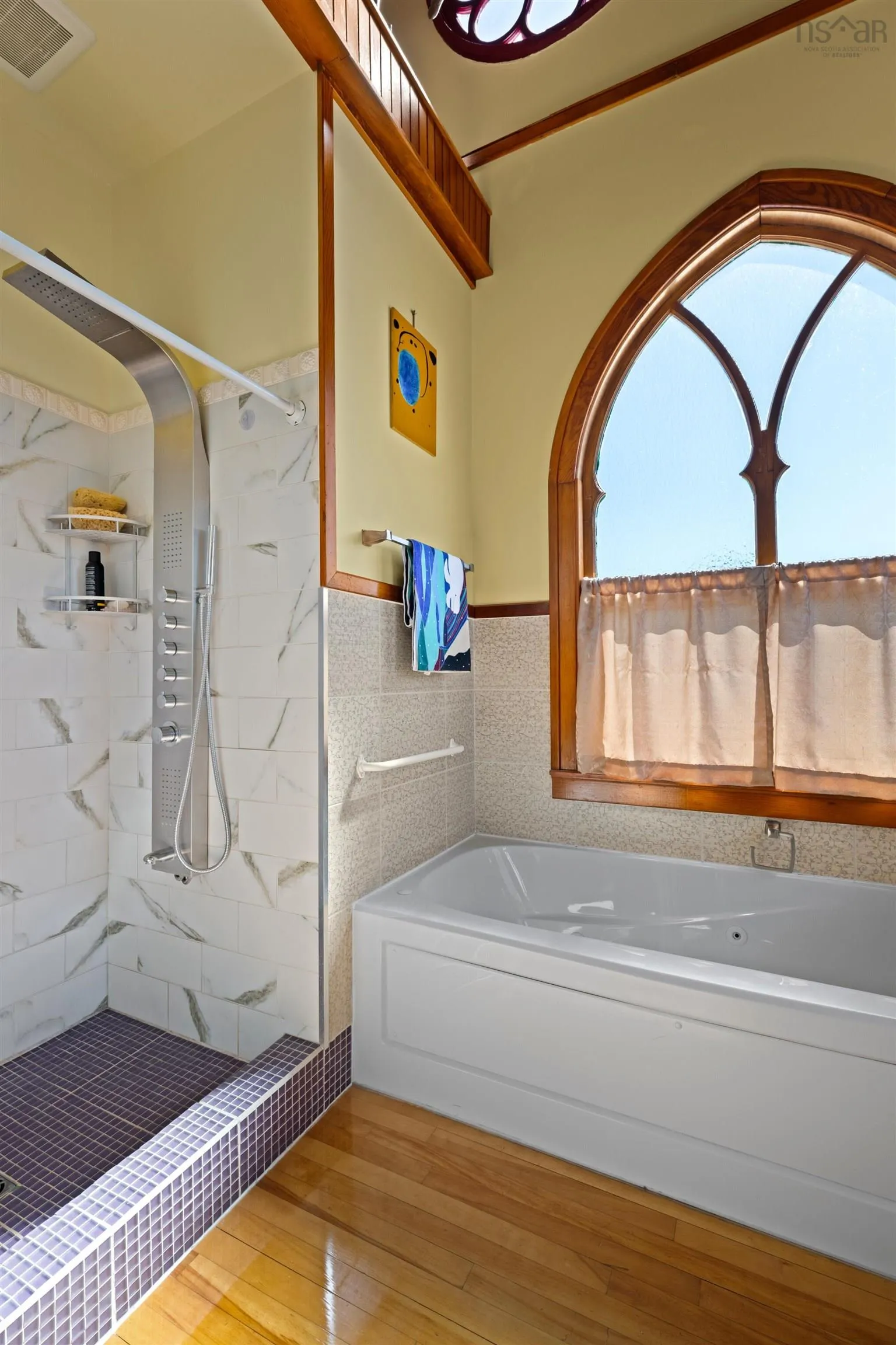 298 Granville Street E, Bridgetown, NS B0S 1C0, 2 Bedrooms Bedrooms, ,6 BathroomsBathrooms,Residential,For Sale,Granville,202521396