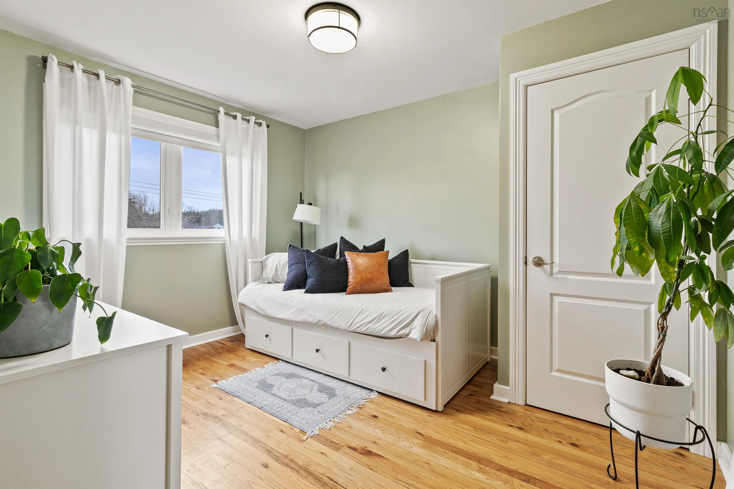 98a Williams Lake Road, Halifax, NS B3P 1T3, 3 Bedrooms Bedrooms, ,3 BathroomsBathrooms,Residential,For Sale,Williams Lake,202524702