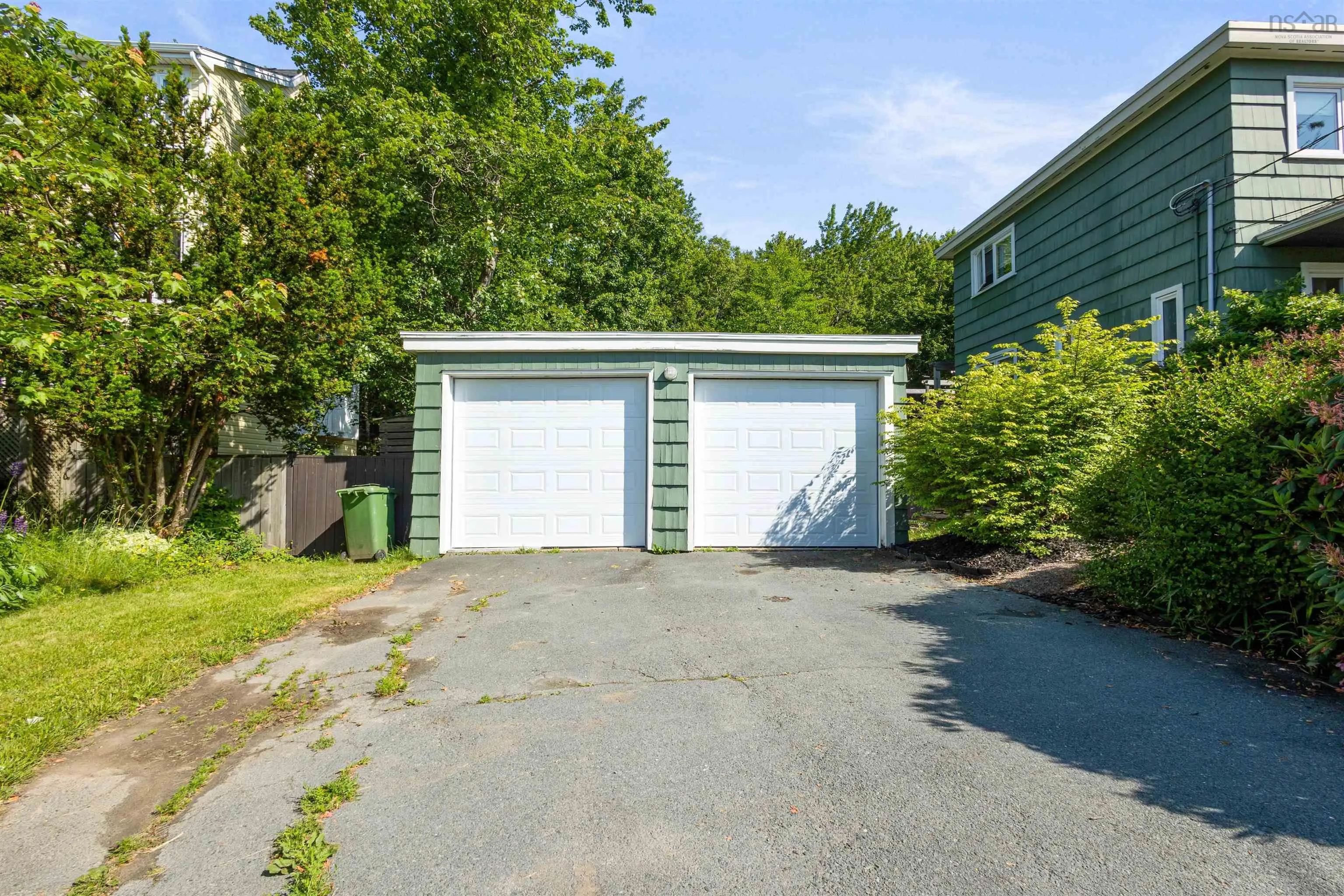 98a Williams Lake Road, Halifax, NS B3P 1T3, 3 Bedrooms Bedrooms, ,3 BathroomsBathrooms,Residential,For Sale,Williams Lake,202524702