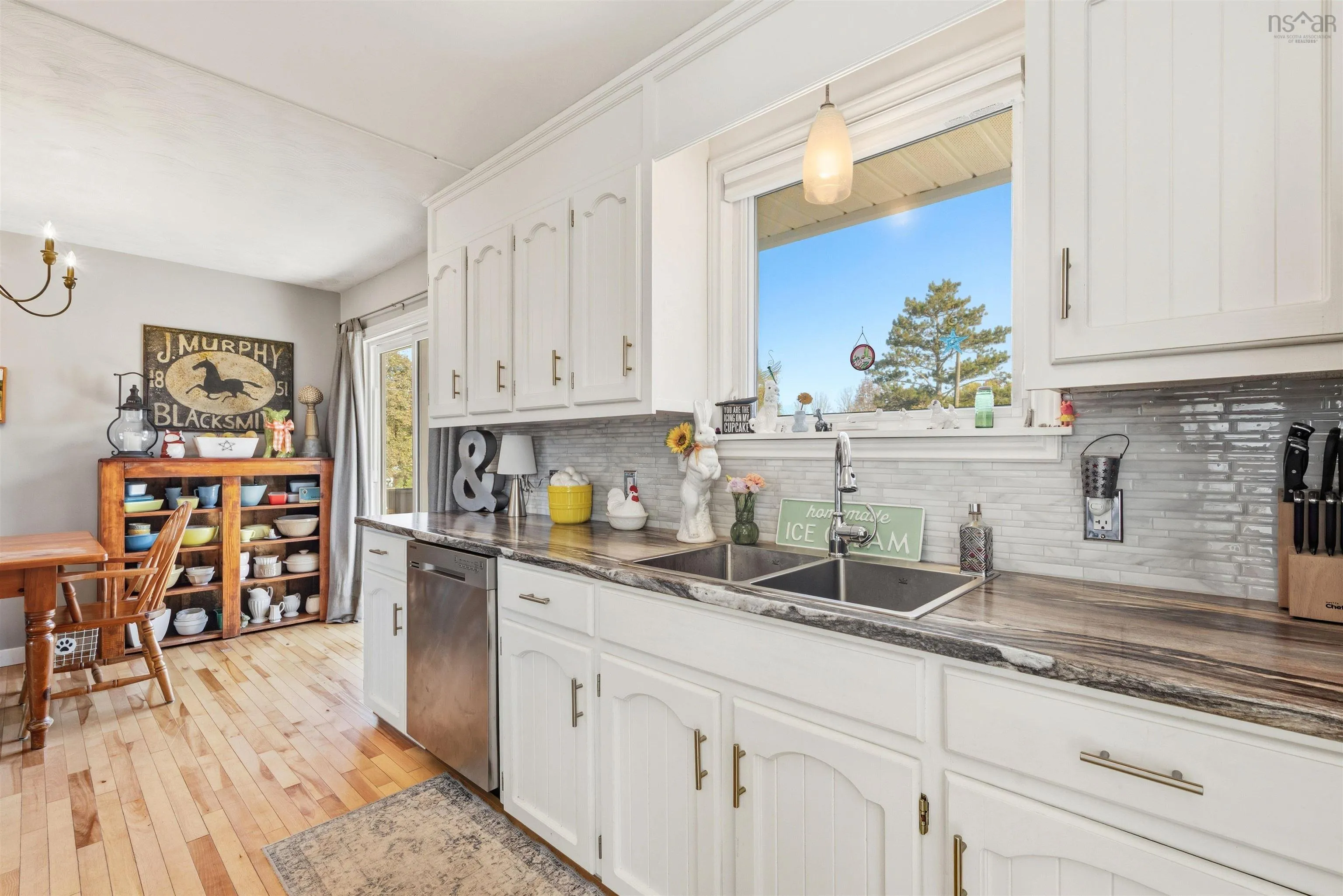 178 Town Road, Falmouth, NS B0P 1L0, 3 Bedrooms Bedrooms, ,2 BathroomsBathrooms,Residential,For Sale,Town Road,202525487