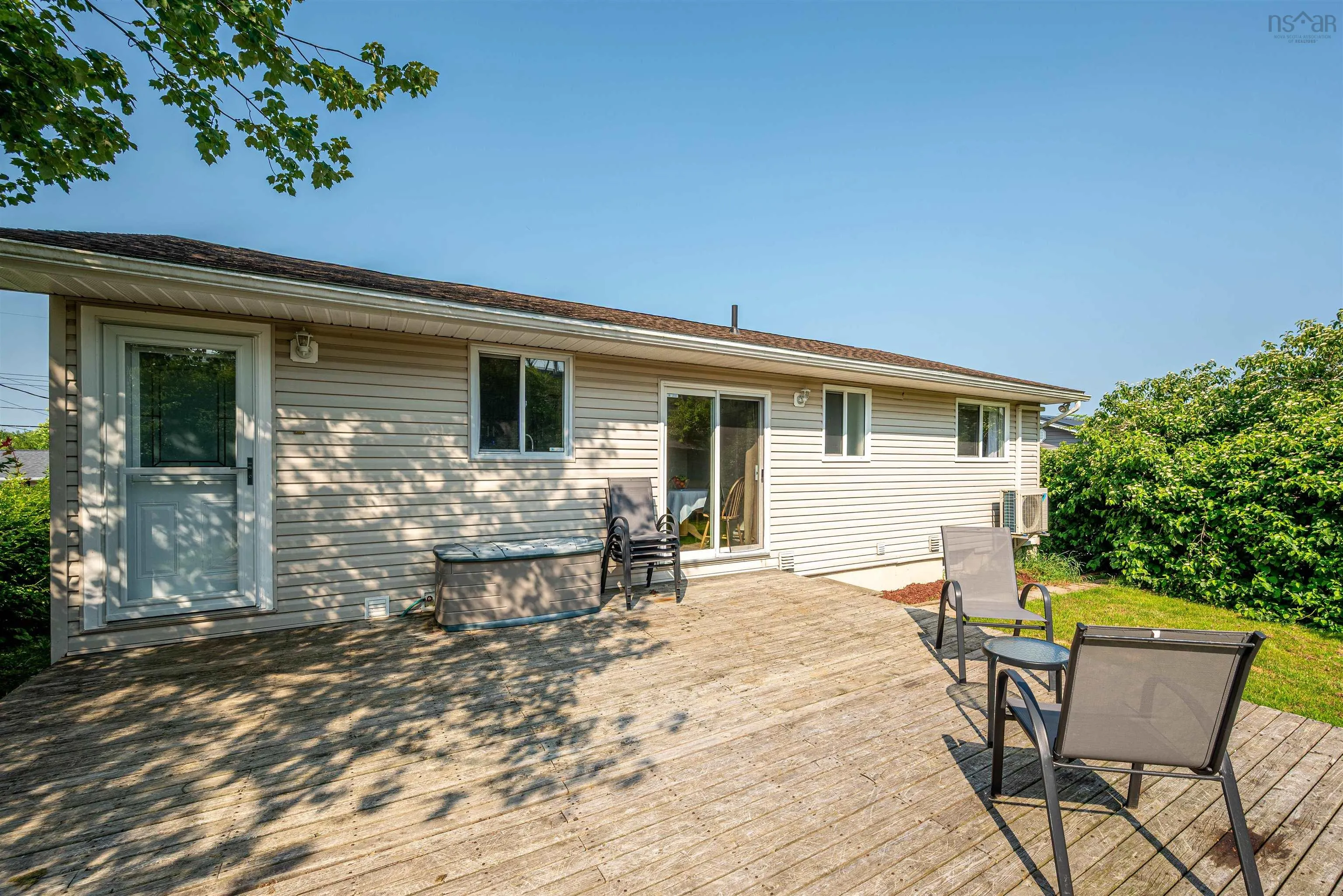 75 Amaranth Crescent, Cole Harbour, NS B2W 4C1, 4 Bedrooms Bedrooms, ,2 BathroomsBathrooms,Residential,For Sale,Amaranth,202518074