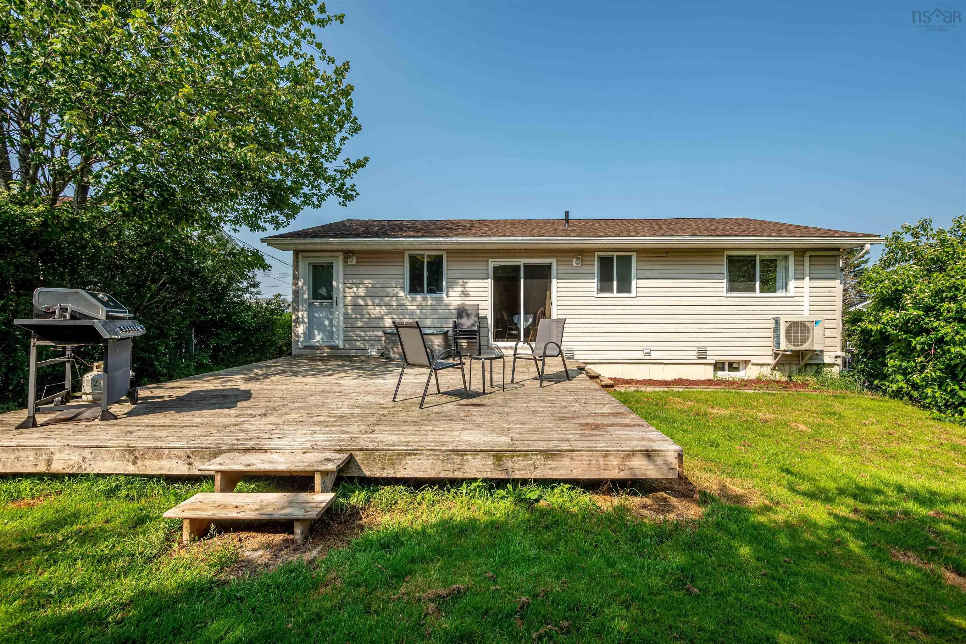 75 Amaranth Crescent, Cole Harbour, NS B2W 4C1, 4 Bedrooms Bedrooms, ,2 BathroomsBathrooms,Residential,For Sale,Amaranth,202518074