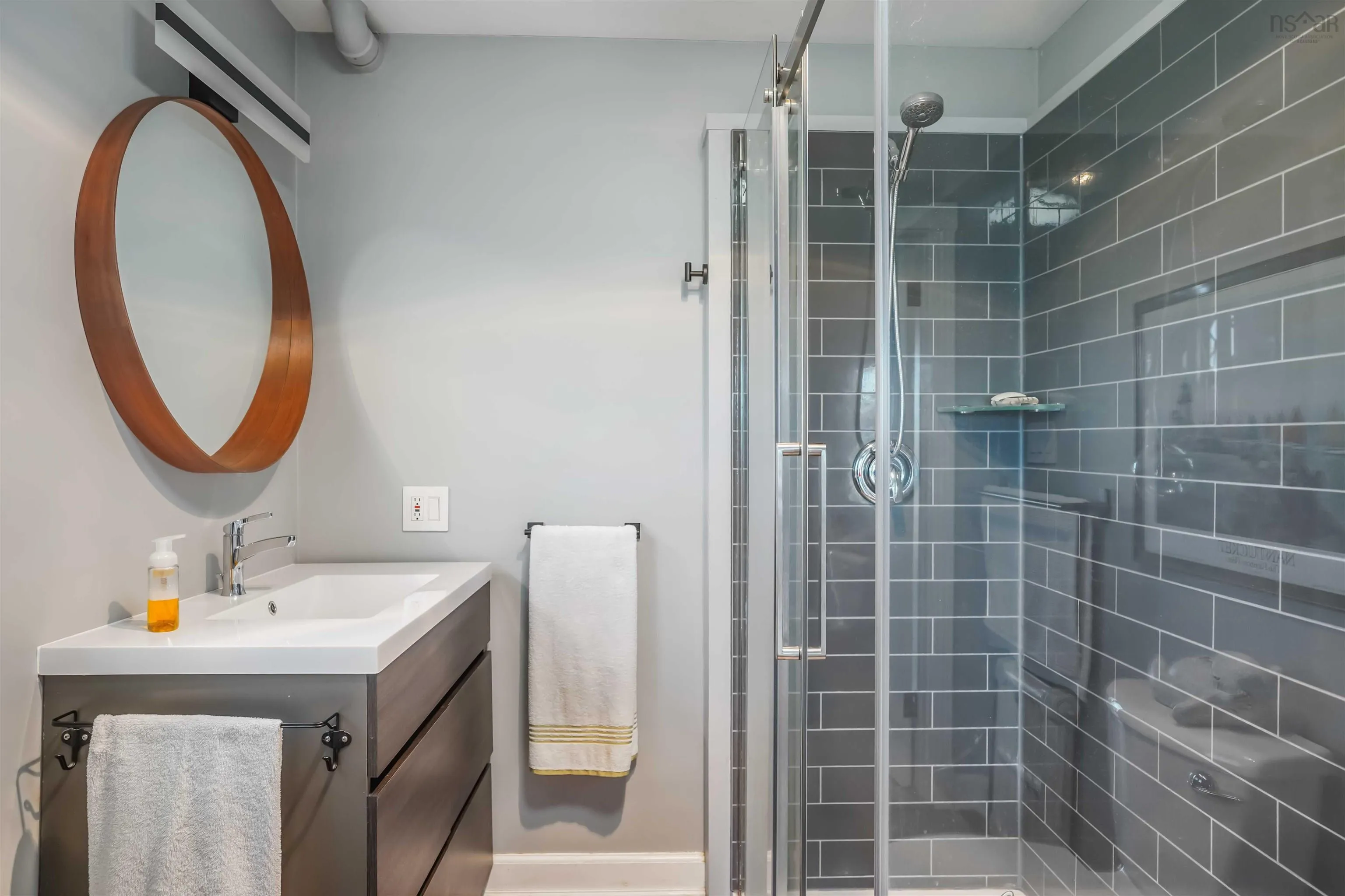 427 Overcove Road, Freeport, NS B0V 1B0, 2 Bedrooms Bedrooms, ,2 BathroomsBathrooms,Residential,For Sale,Overcove,202522892