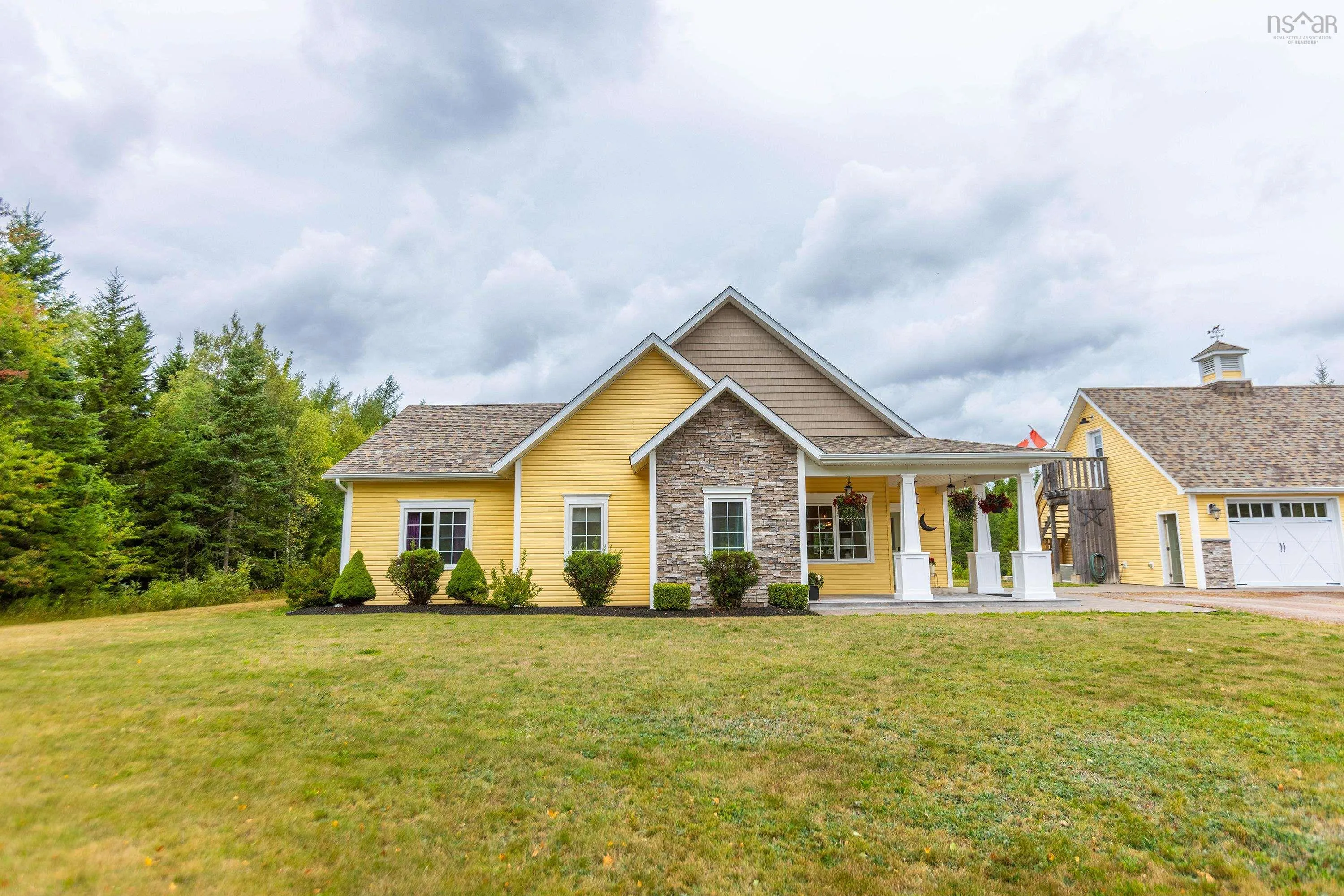 23 Molly Lane, Brookdale, NS B4H 3Y1, 2 Bedrooms Bedrooms, ,2 BathroomsBathrooms,Residential,For Sale,Molly,202521649