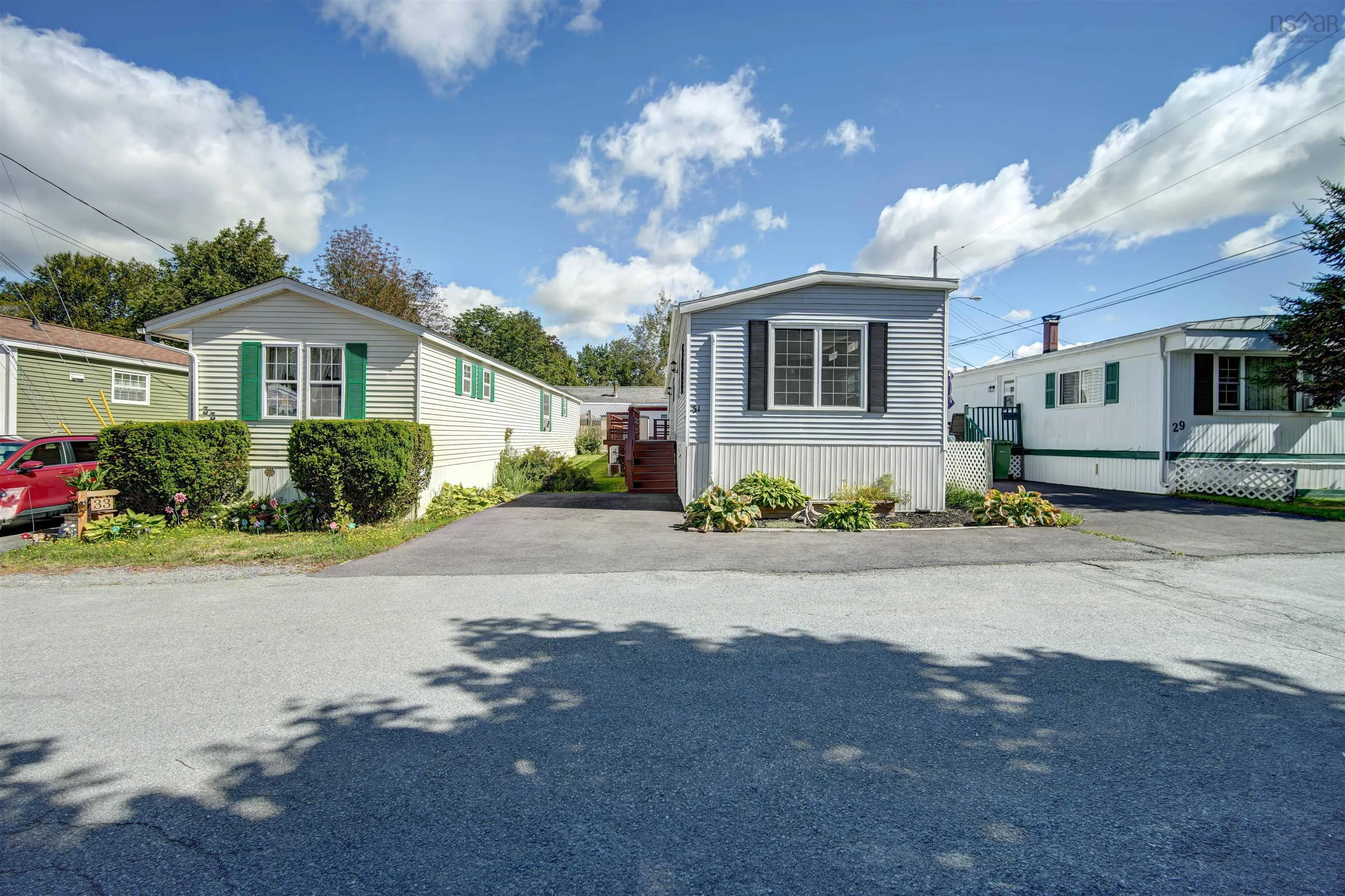 31 General Avenue, Fairview, NS B3M 1E9, 2 Bedrooms Bedrooms, ,1 BathroomBathrooms,Residential,For Sale,General,202523550