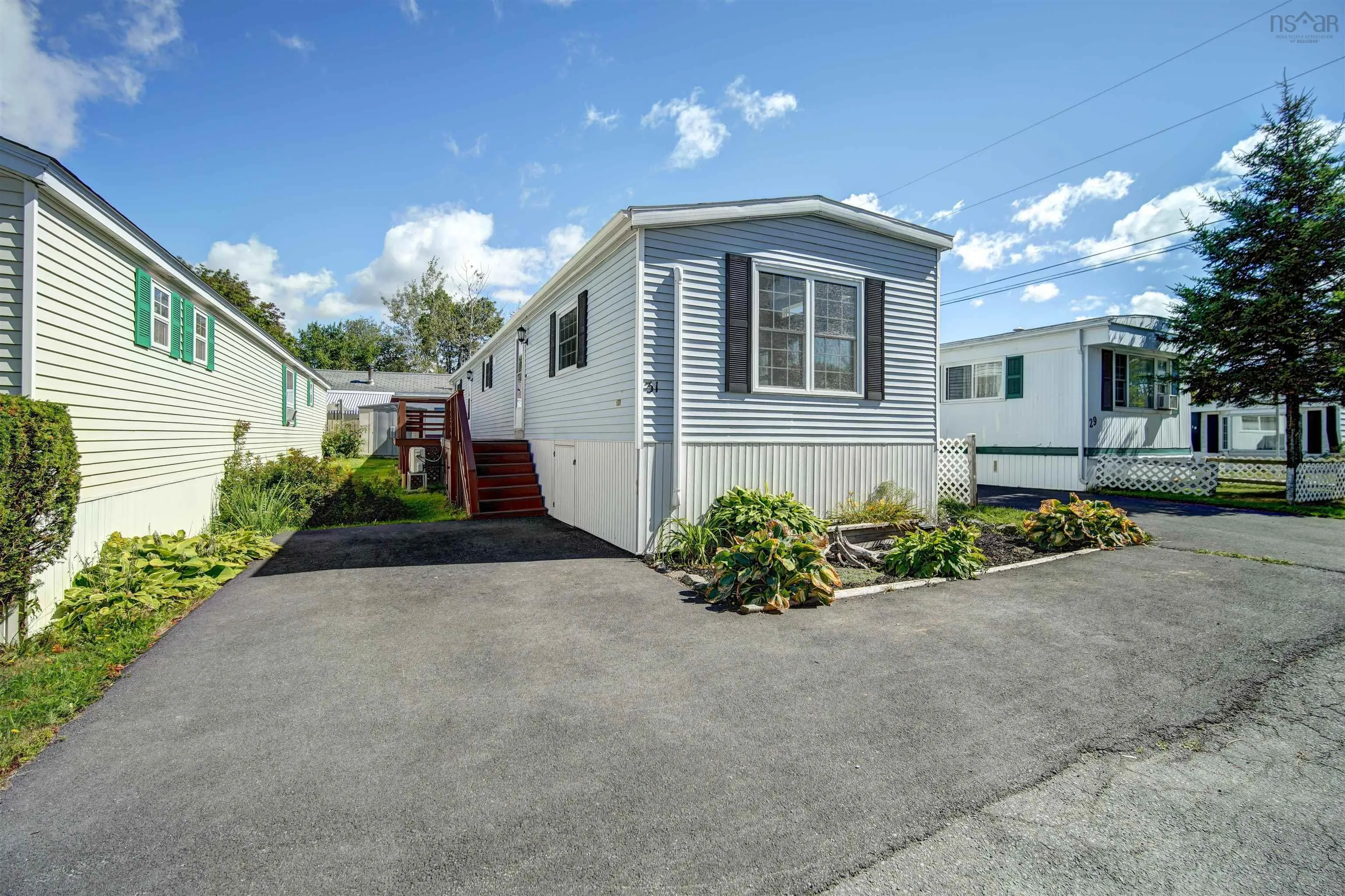 31 General Avenue, Fairview, NS B3M 1E9, 2 Bedrooms Bedrooms, ,1 BathroomBathrooms,Residential,For Sale,General,202523550