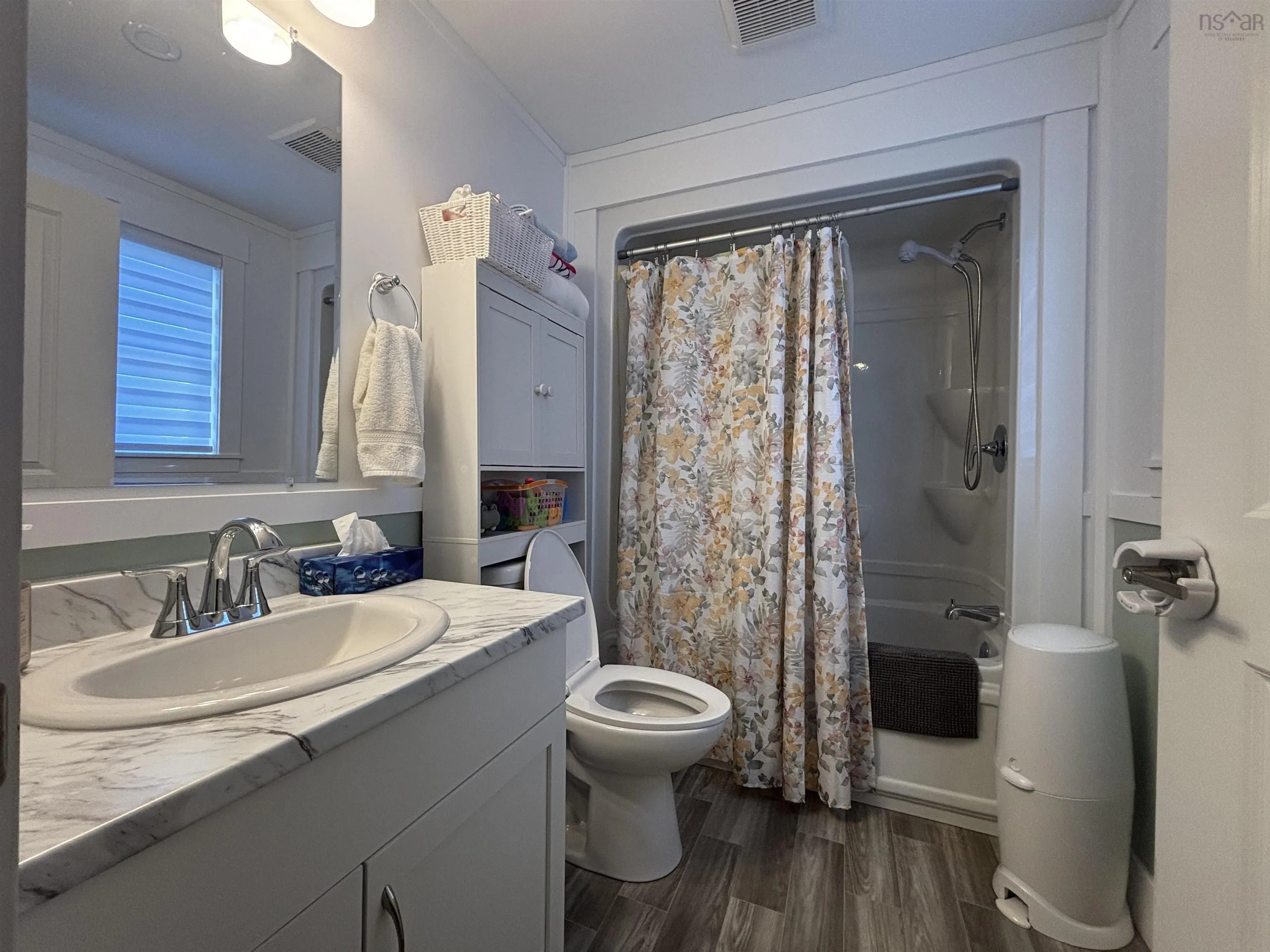 1 Maxie Street, Glace Bay Ns B1a 2e3, 3 Bedrooms Bedrooms, ,2 BathroomsBathrooms,Residential,For Sale,Maxie,202500783
