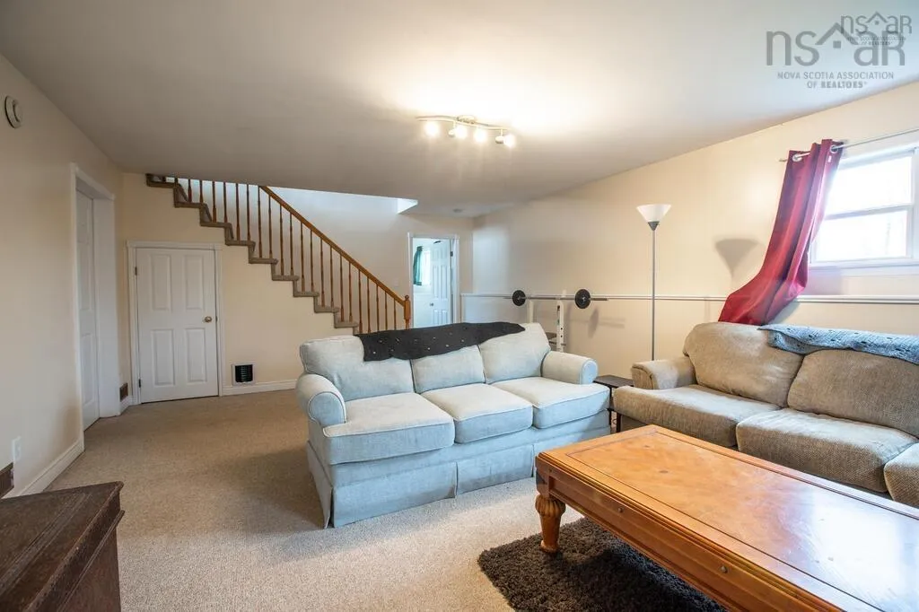 721 Indian Road, Nine Mile River, NS B2S 3E4, 4 Bedrooms Bedrooms, ,3 BathroomsBathrooms,Residential,For Sale,Indian,202525669
