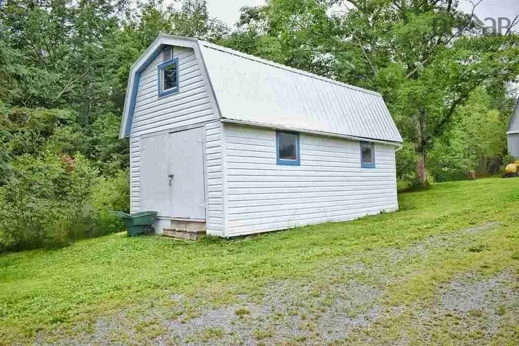721 Indian Road, Nine Mile River, NS B2S 3E4, 4 Bedrooms Bedrooms, ,3 BathroomsBathrooms,Residential,For Sale,Indian,202525669