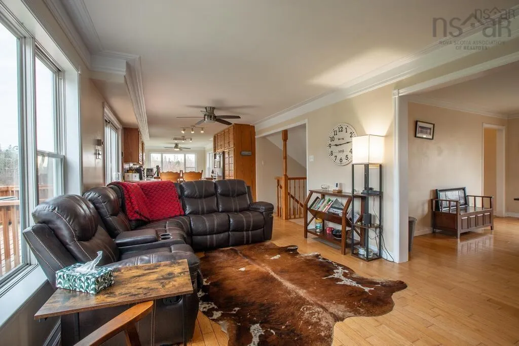 721 Indian Road, Nine Mile River, NS B2S 3E4, 4 Bedrooms Bedrooms, ,3 BathroomsBathrooms,Residential,For Sale,Indian,202525669