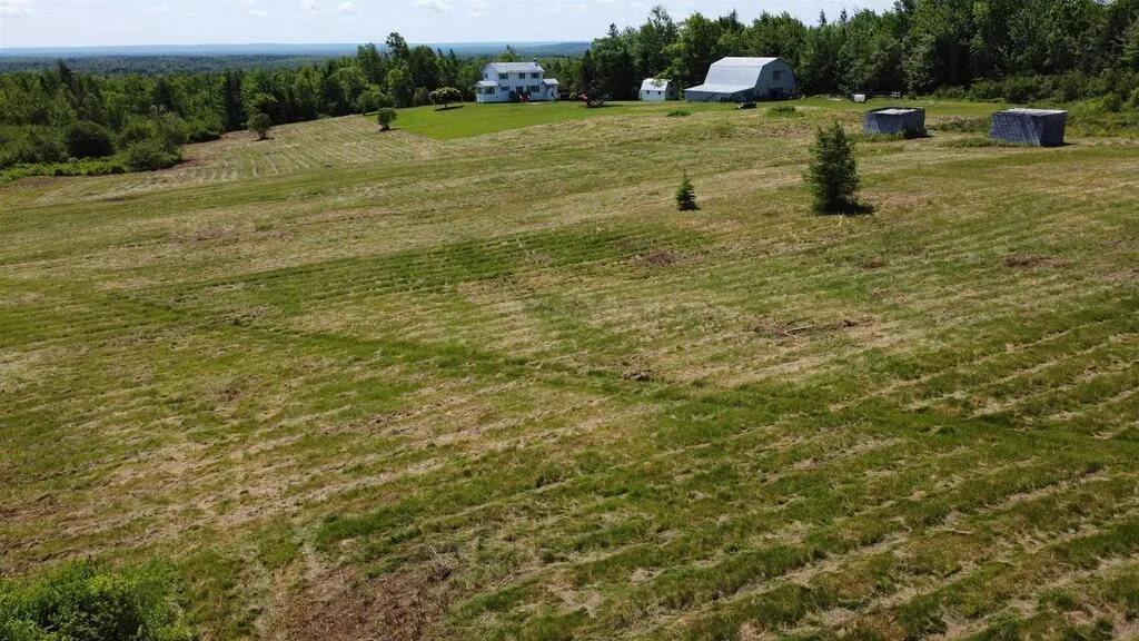 721 Indian Road, Nine Mile River, NS B2S 3E4, 4 Bedrooms Bedrooms, ,3 BathroomsBathrooms,Residential,For Sale,Indian,202525669