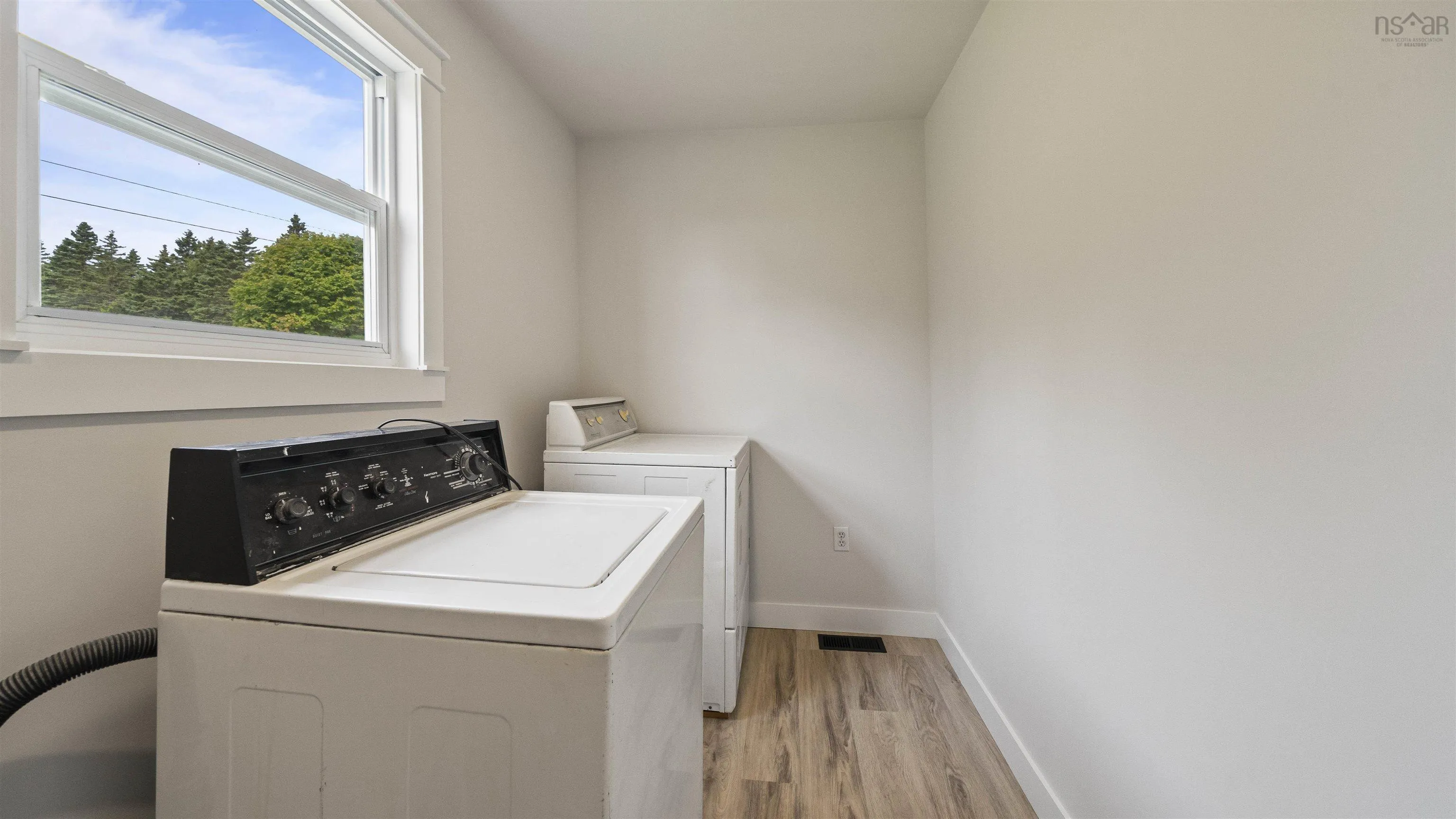 23 Conrod Road, Grand Desert, NS B0J 2L0, 2 Bedrooms Bedrooms, ,1 BathroomBathrooms,Residential,For Sale,Conrod,202520189