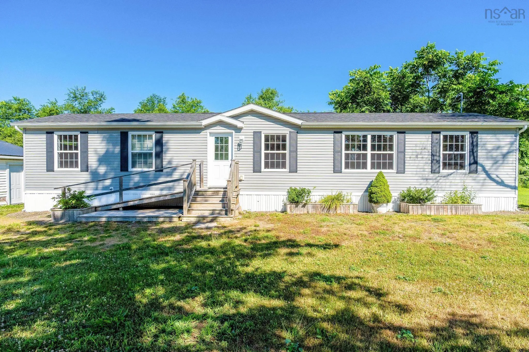 11905 Highway 1, Brickton, NS B0S 1M0, 2 Bedrooms Bedrooms, ,2 BathroomsBathrooms,Residential,For Sale,Highway 1,202518978