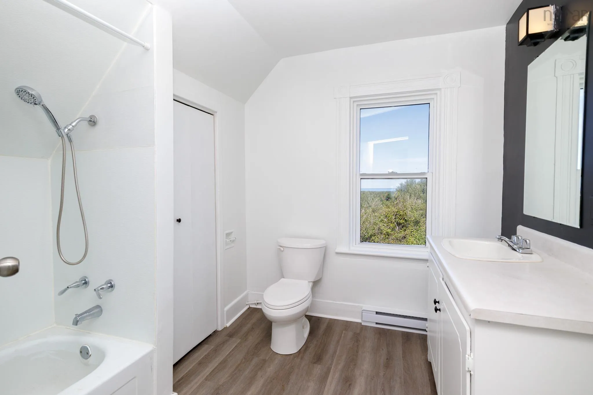 818 Donkin Highway, Donkin, NS B1A 6P2, 4 Bedrooms Bedrooms, ,1 BathroomBathrooms,Residential,For Sale,Donkin Highway,202522259