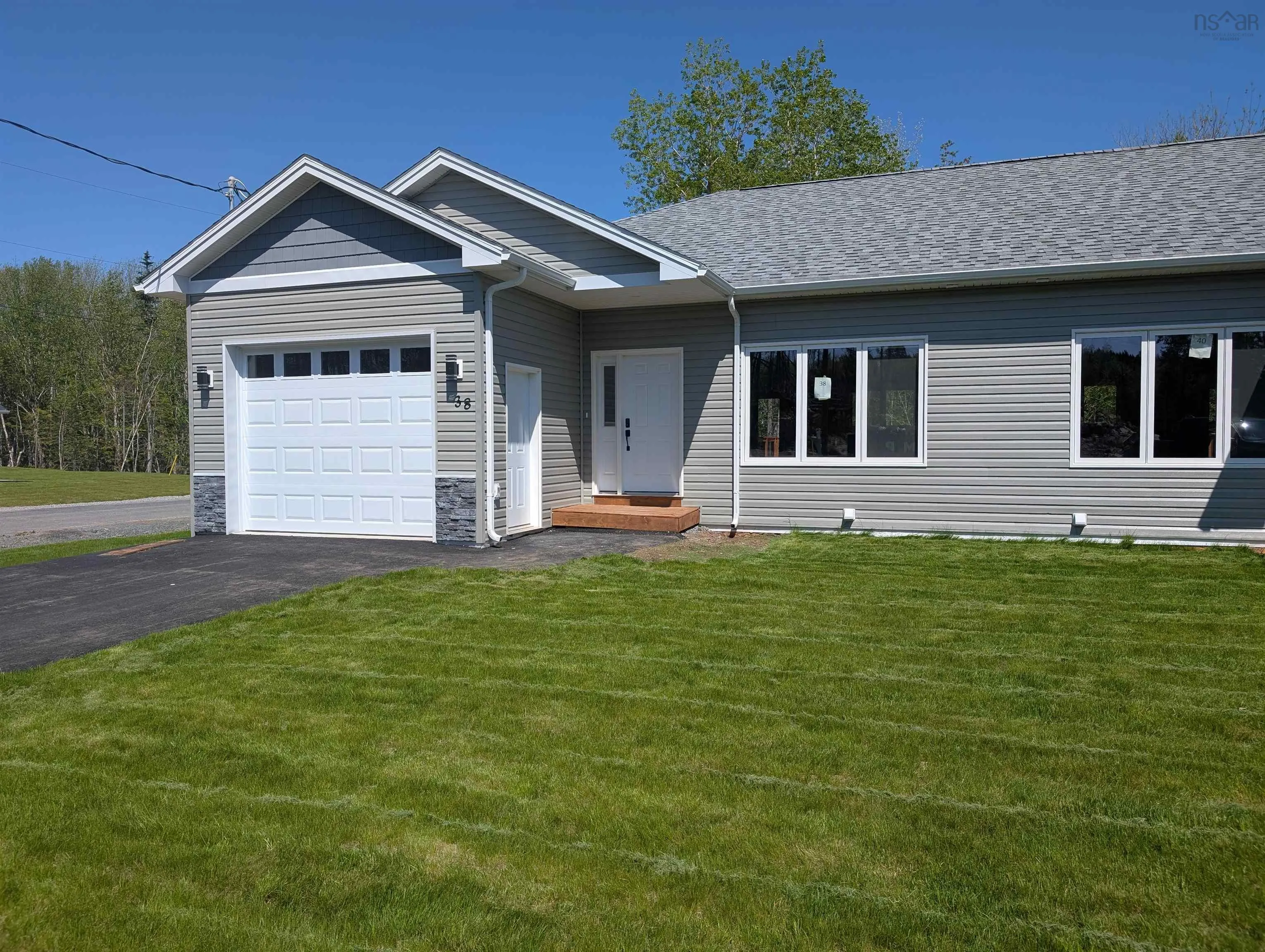 33-38 Shadebush Walk, Upper Sackville Ns B4e 0x8, 3 Bedrooms Bedrooms, ,2 BathroomsBathrooms,Residential,For Sale,Shadebush,202504267