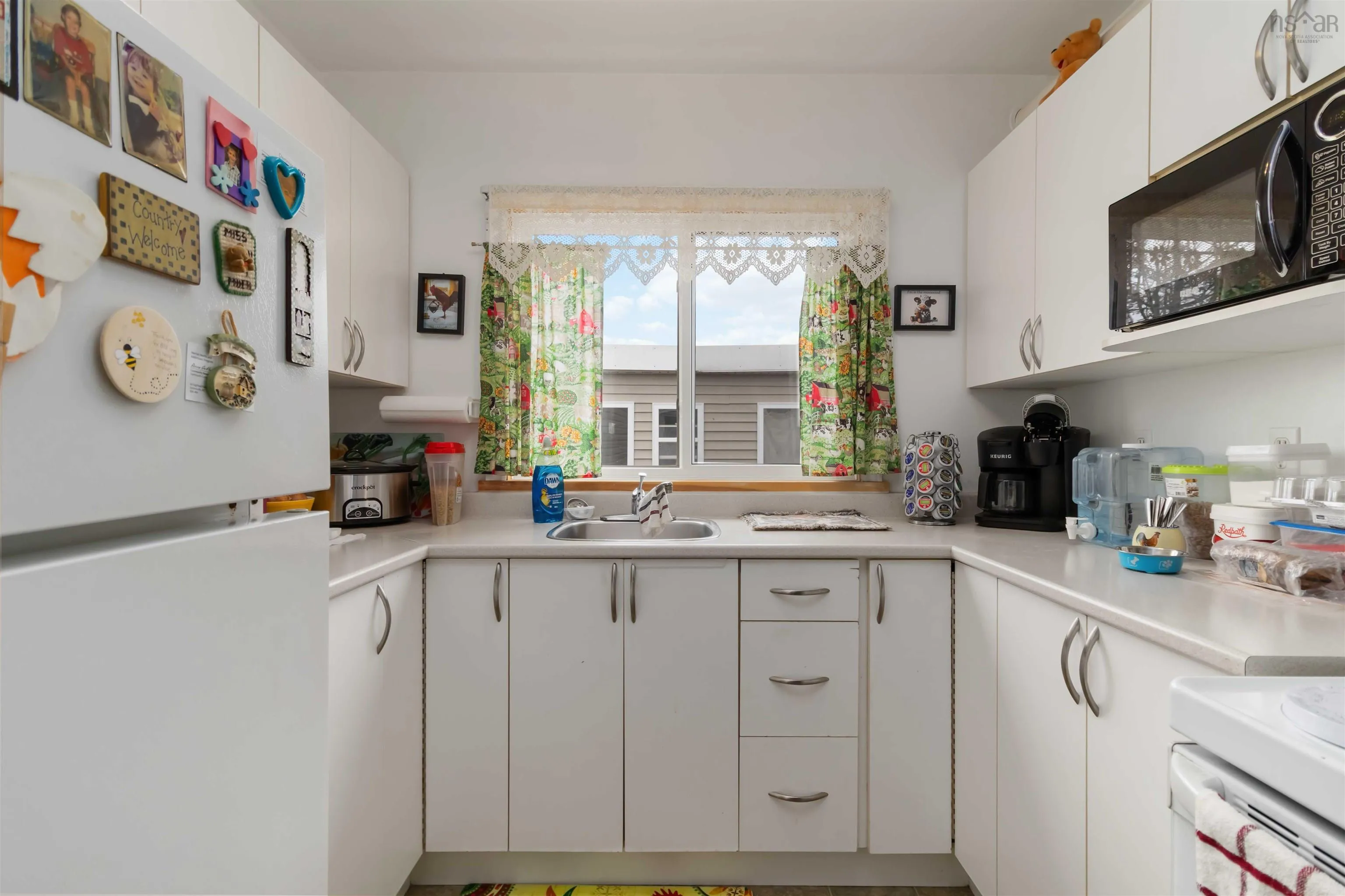 37 Gaston Road, Dartmouth, NS B2Y 3W2, 11 Bedrooms Bedrooms, ,Residential Income,For Sale,Gaston,202521523