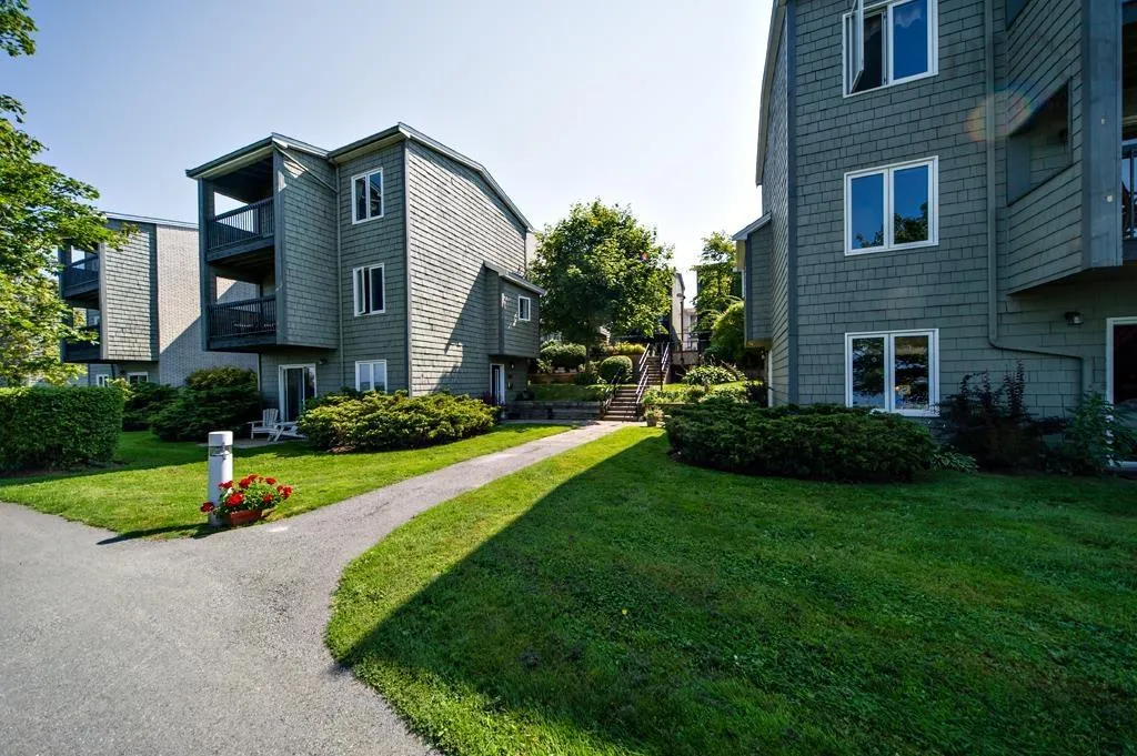 5899 Gainsborough Place, Halifax, NS B3K 5R7, 3 Bedrooms Bedrooms, ,2 BathroomsBathrooms,Residential,For Sale,Gainsborough,202525157