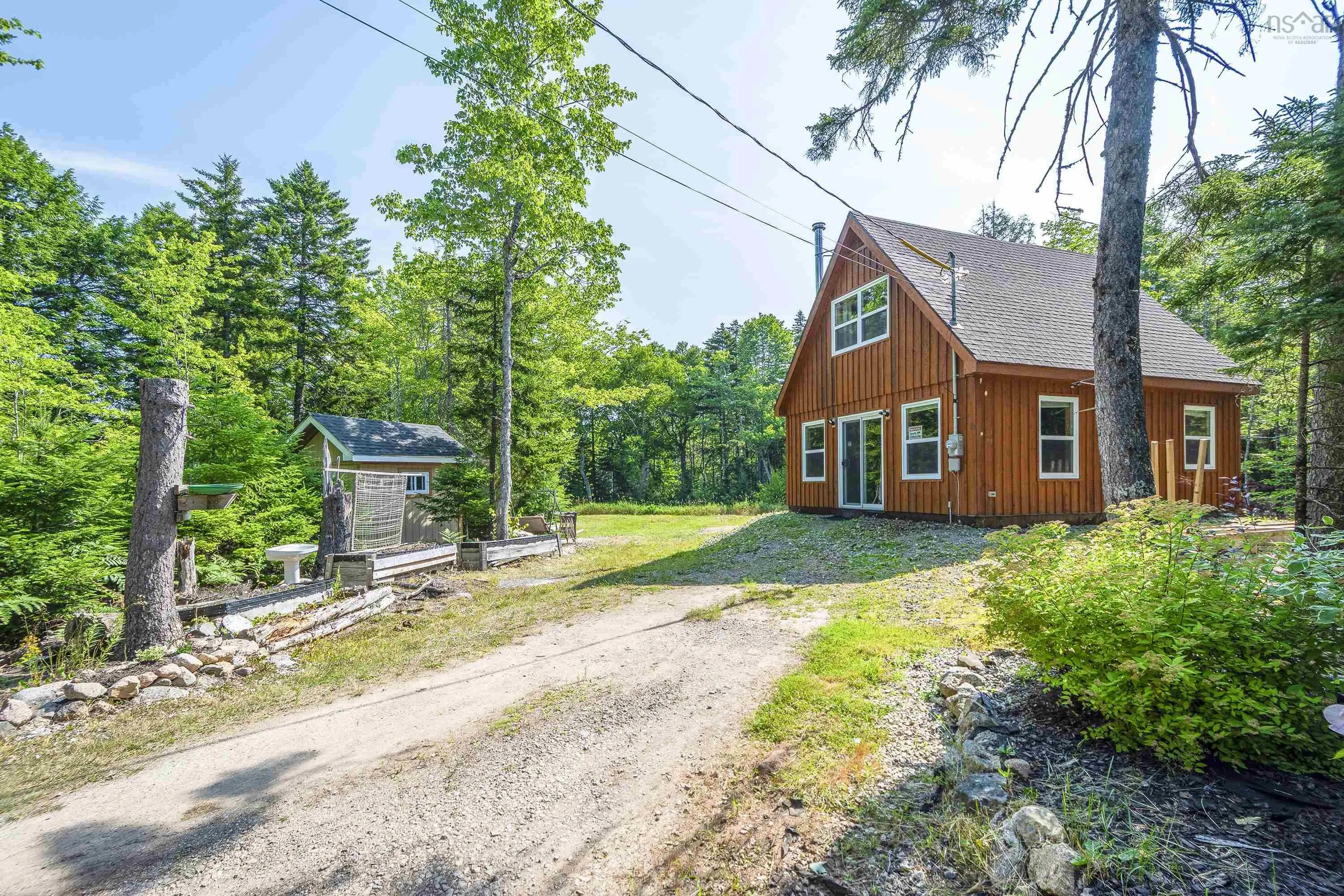 101 Forest Heights Road, Vaughan, NS B0N 2T0, 2 Bedrooms Bedrooms, ,1 BathroomBathrooms,Residential,For Sale,Forest Heights,202519330