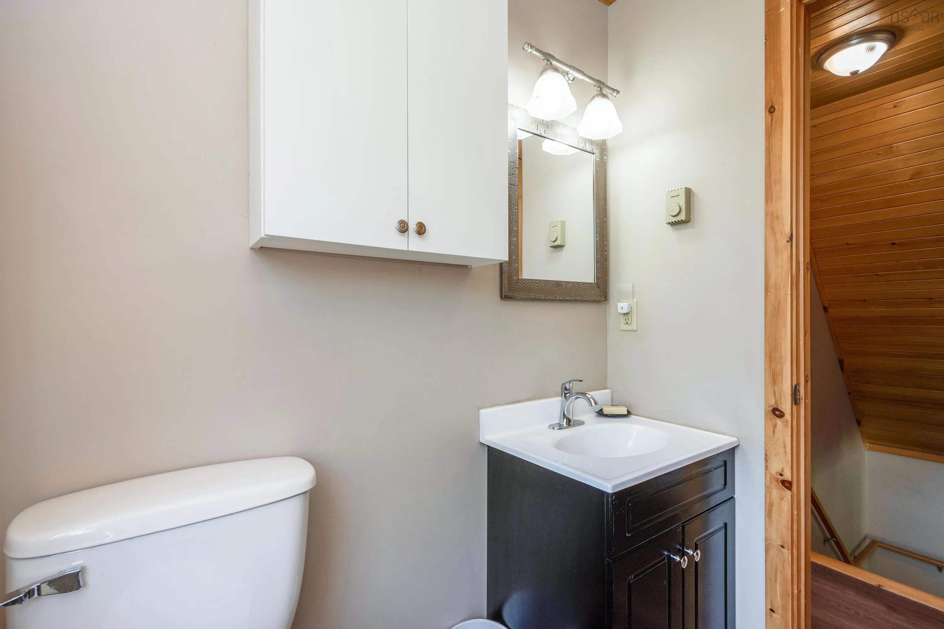 101 Forest Heights Road, Vaughan, NS B0N 2T0, 2 Bedrooms Bedrooms, ,1 BathroomBathrooms,Residential,For Sale,Forest Heights,202519330