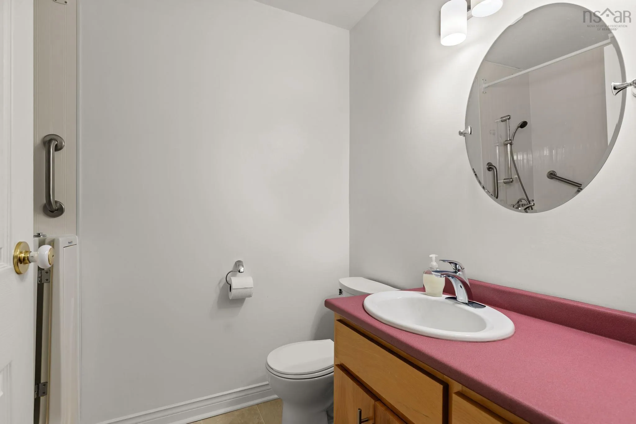303-5570 Heatherwood Court, Halifax, NS B3K 5N7, 2 Bedrooms Bedrooms, ,2 BathroomsBathrooms,Residential,For Sale,Heatherwood,202525014