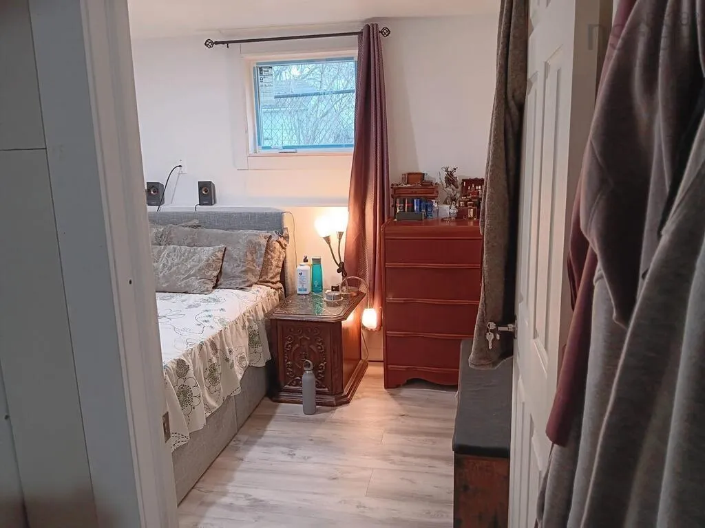 6 Jackson Road, Dartmouth, NS B3A 4A3, 3 Bedrooms Bedrooms, ,2 BathroomsBathrooms,Residential,For Sale,Jackson,202519011