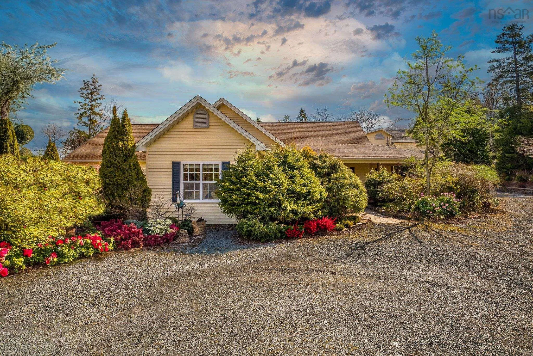23 Grebe Avenue, Timberlea Ns B3t 1j1, 4 Bedrooms Bedrooms, ,3 BathroomsBathrooms,Residential,For Sale,Grebe,202508591