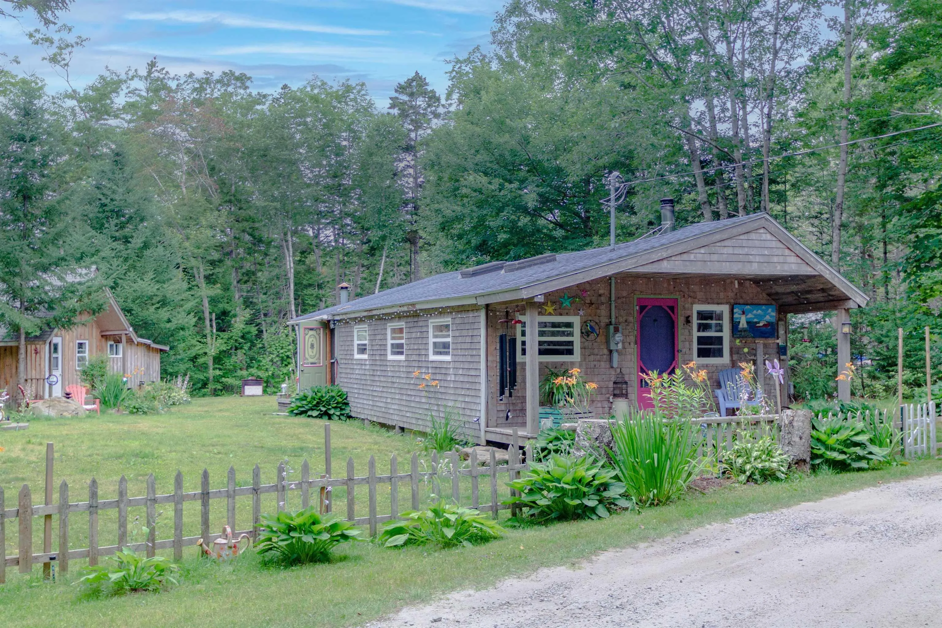 1387 Canada Hill Road, Lockeport, NS B0T 1L0, 3 Bedrooms Bedrooms, ,1 BathroomBathrooms,Residential,For Sale,Canada Hill,202518349