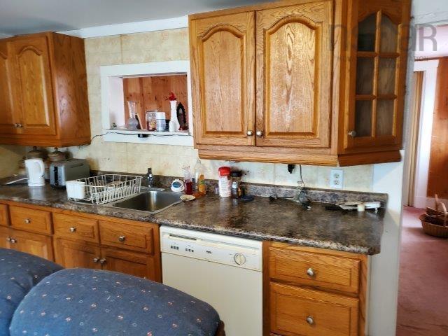 7272 Hwy #3, Upper Woods Harbour NS B0W 2E0, 4 Bedrooms Bedrooms, ,1 BathroomBathrooms,Residential,For Sale,Hwy #3,202400653