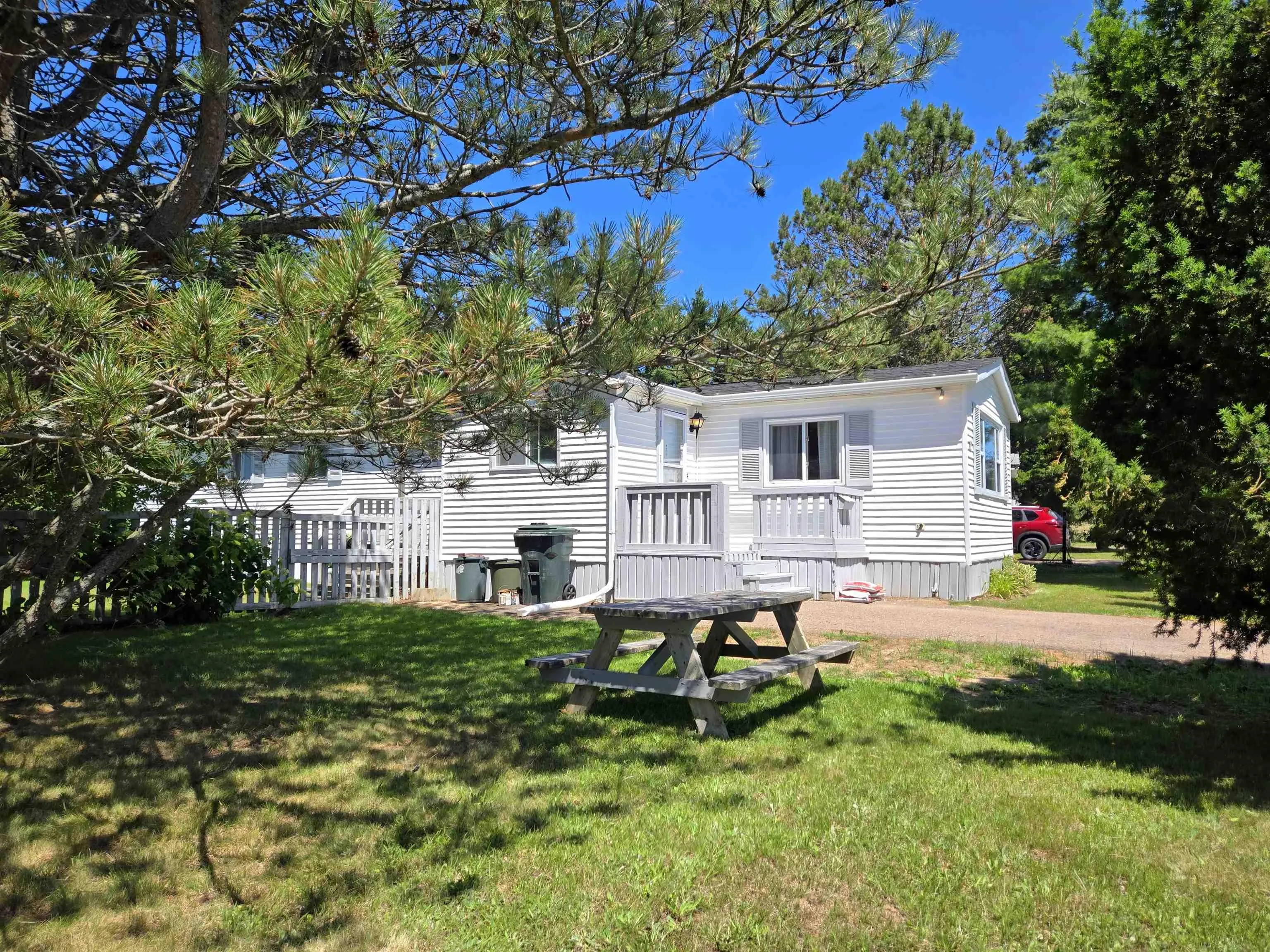 12 Costin Drive, Amherst, NS B4H 4B6, 3 Bedrooms Bedrooms, ,1 BathroomBathrooms,Residential,For Sale,Costin,202517512
