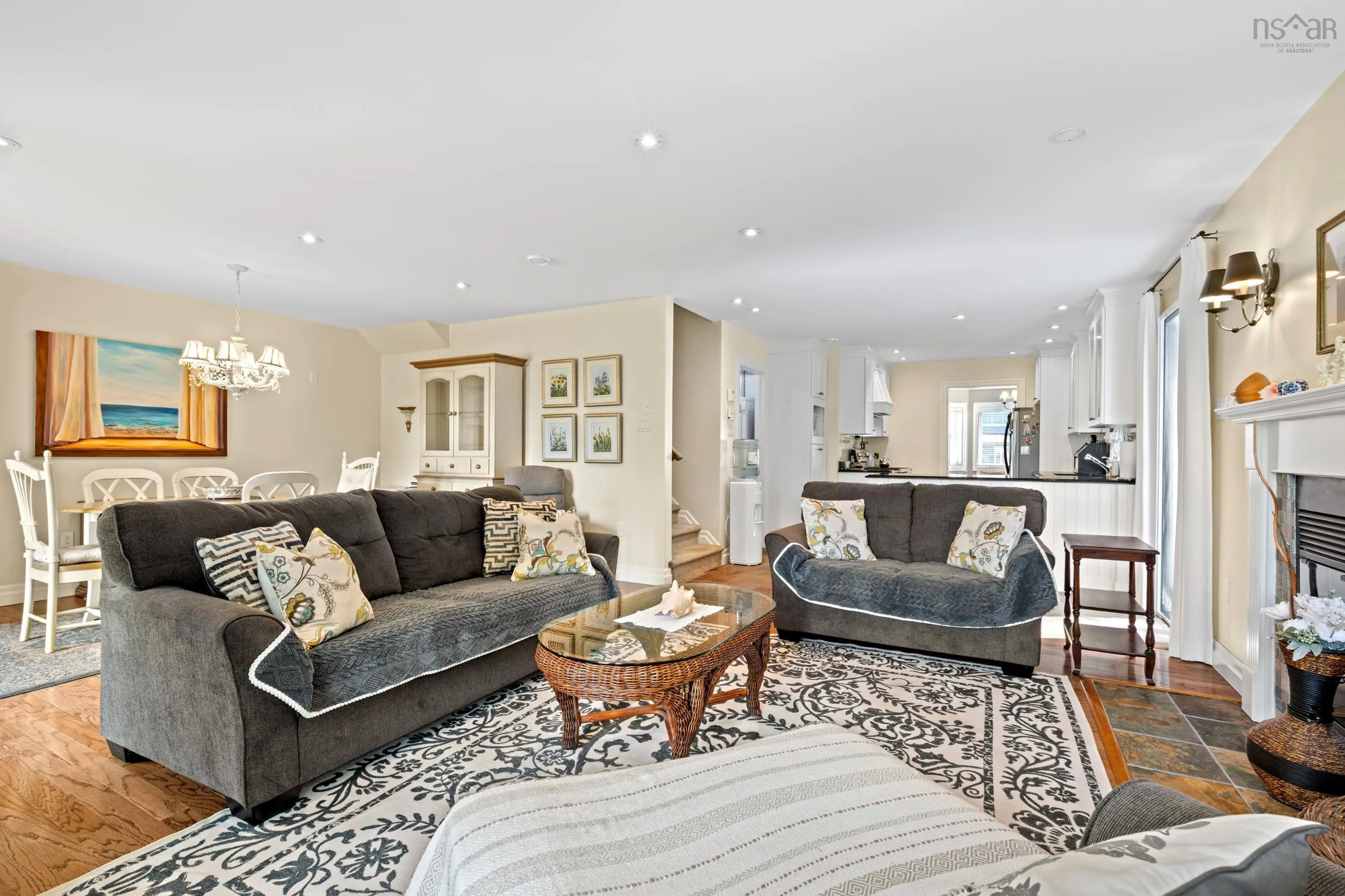 A-184 Shore Club Road, Hubbards, NS B0J 1T0, 2 Bedrooms Bedrooms, ,3 BathroomsBathrooms,Residential,For Sale,Shore Club,202521081
