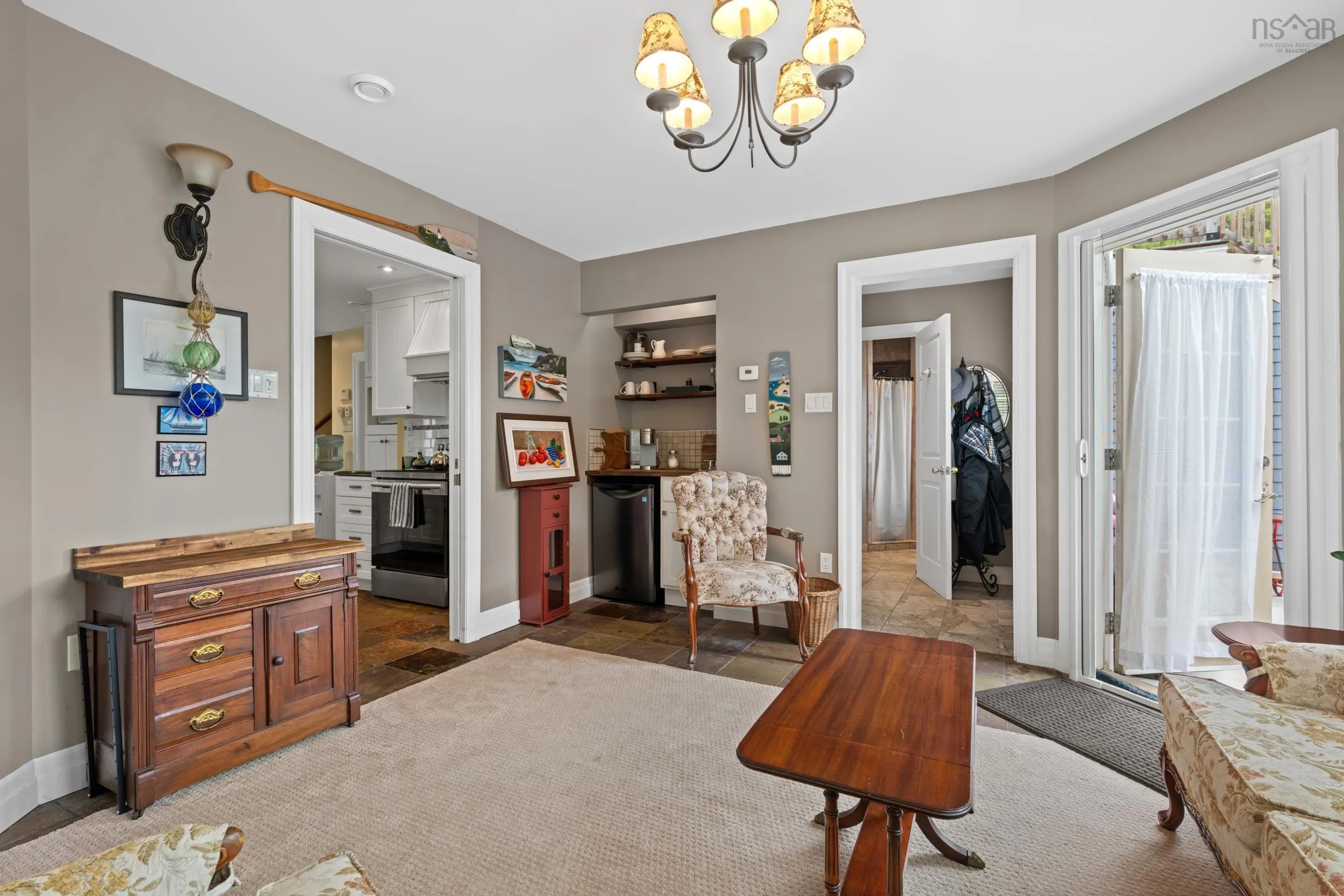 A-184 Shore Club Road, Hubbards, NS B0J 1T0, 2 Bedrooms Bedrooms, ,3 BathroomsBathrooms,Residential,For Sale,Shore Club,202521081