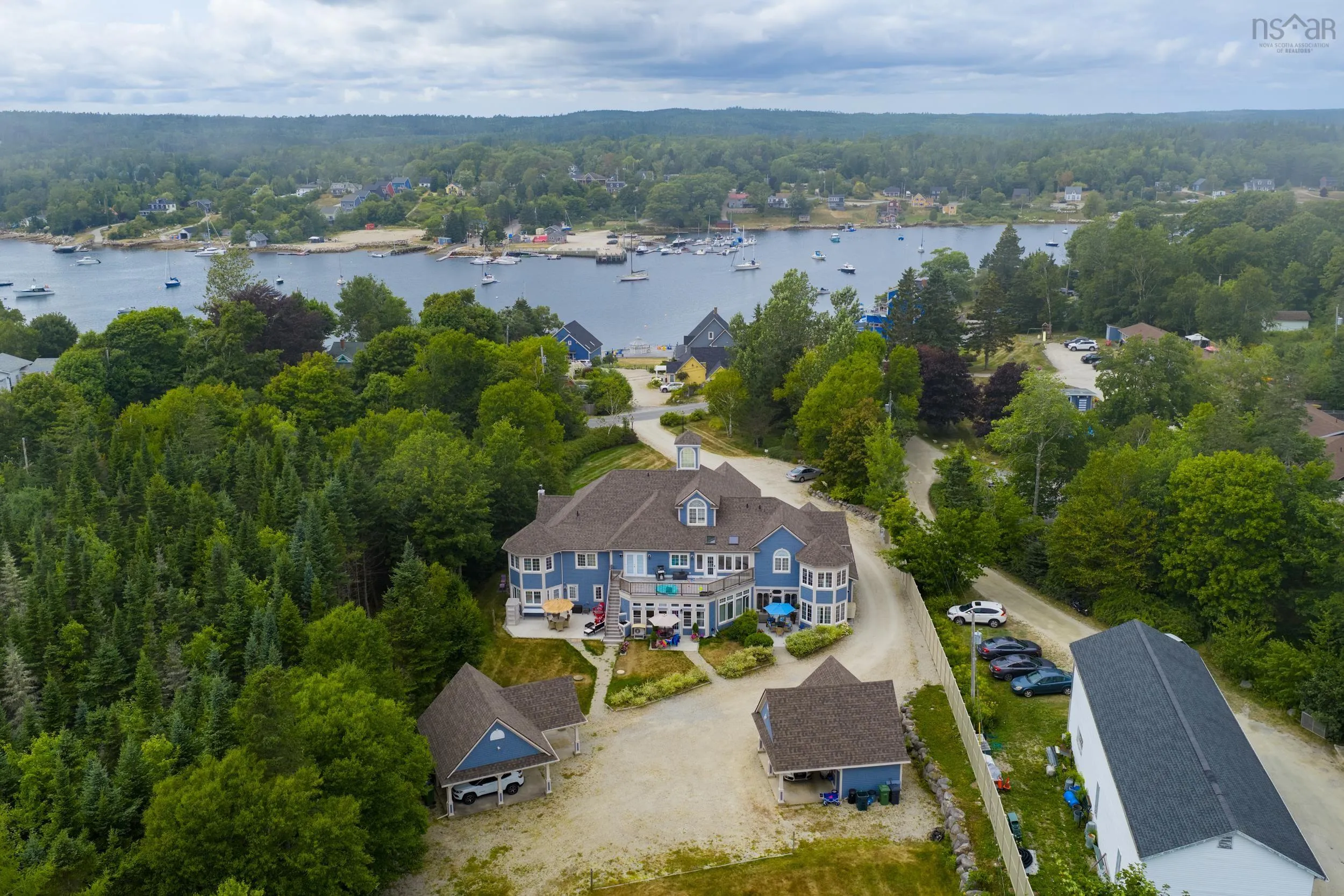 A-184 Shore Club Road, Hubbards, NS B0J 1T0, 2 Bedrooms Bedrooms, ,3 BathroomsBathrooms,Residential,For Sale,Shore Club,202521081