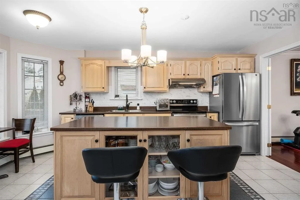 7 Roxham Close, Halifax Regional Municipality, NS B3S 1G2, 5 Bedrooms Bedrooms, ,4 BathroomsBathrooms,Residential,For Sale,Roxham,202518146