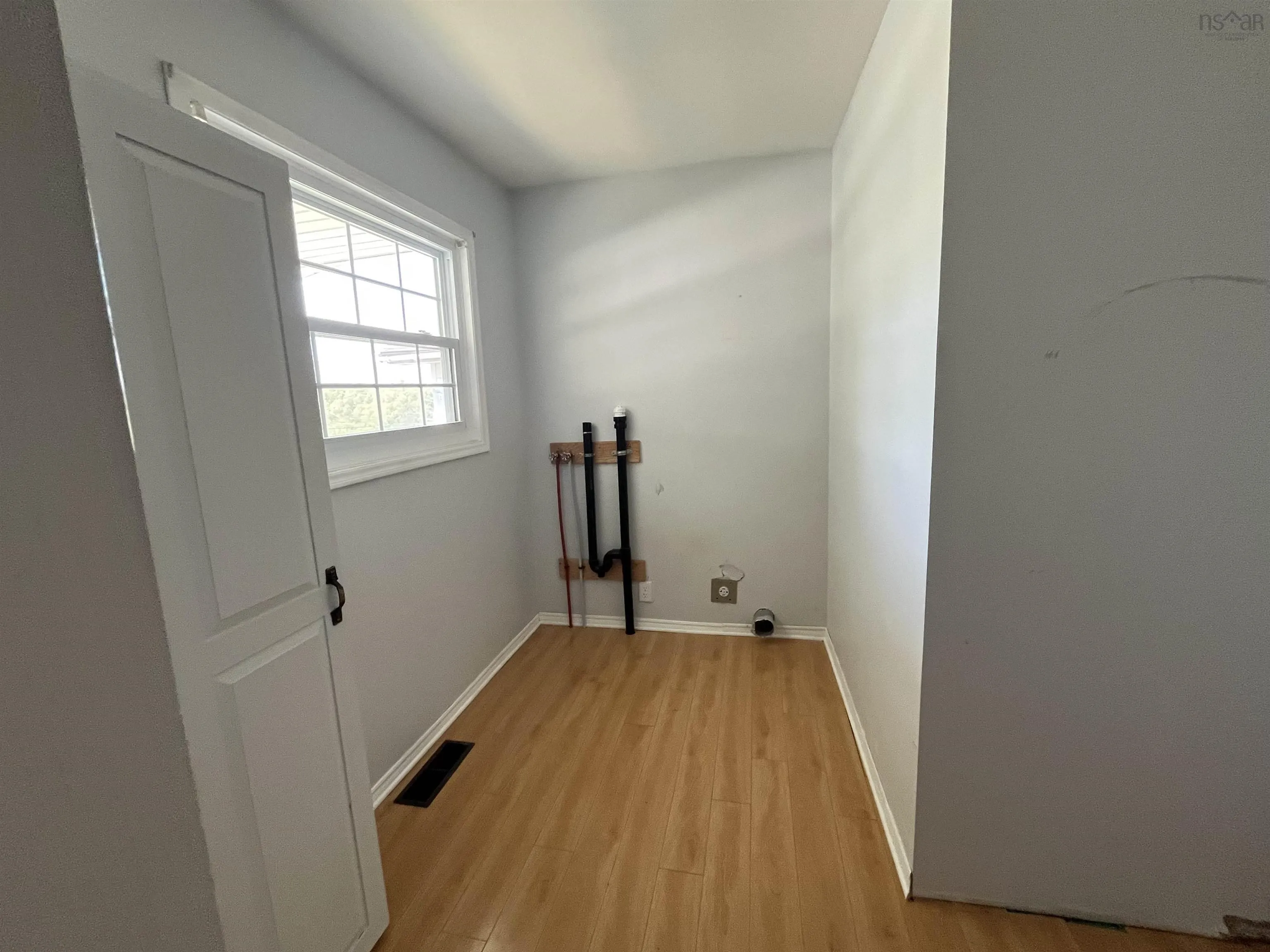 327 Lower Truro Road, Truro, NS B2N 1B2, 1 Bedroom Bedrooms, ,1 BathroomBathrooms,Residential,For Sale,Lower Truro,202518928