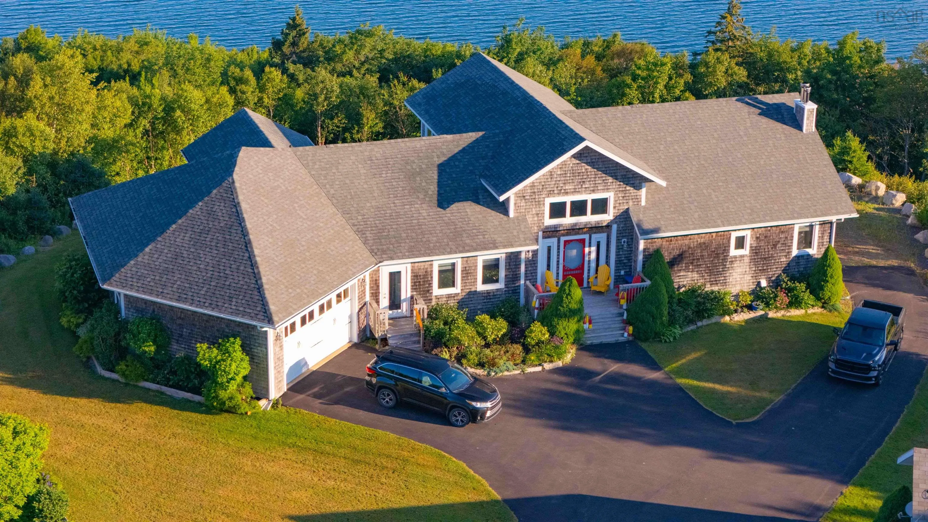 8194 Highway 16, Dorts Cove, NS B0H 1N0, 3 Bedrooms Bedrooms, ,4 BathroomsBathrooms,Residential,For Sale,Highway 16,202521564