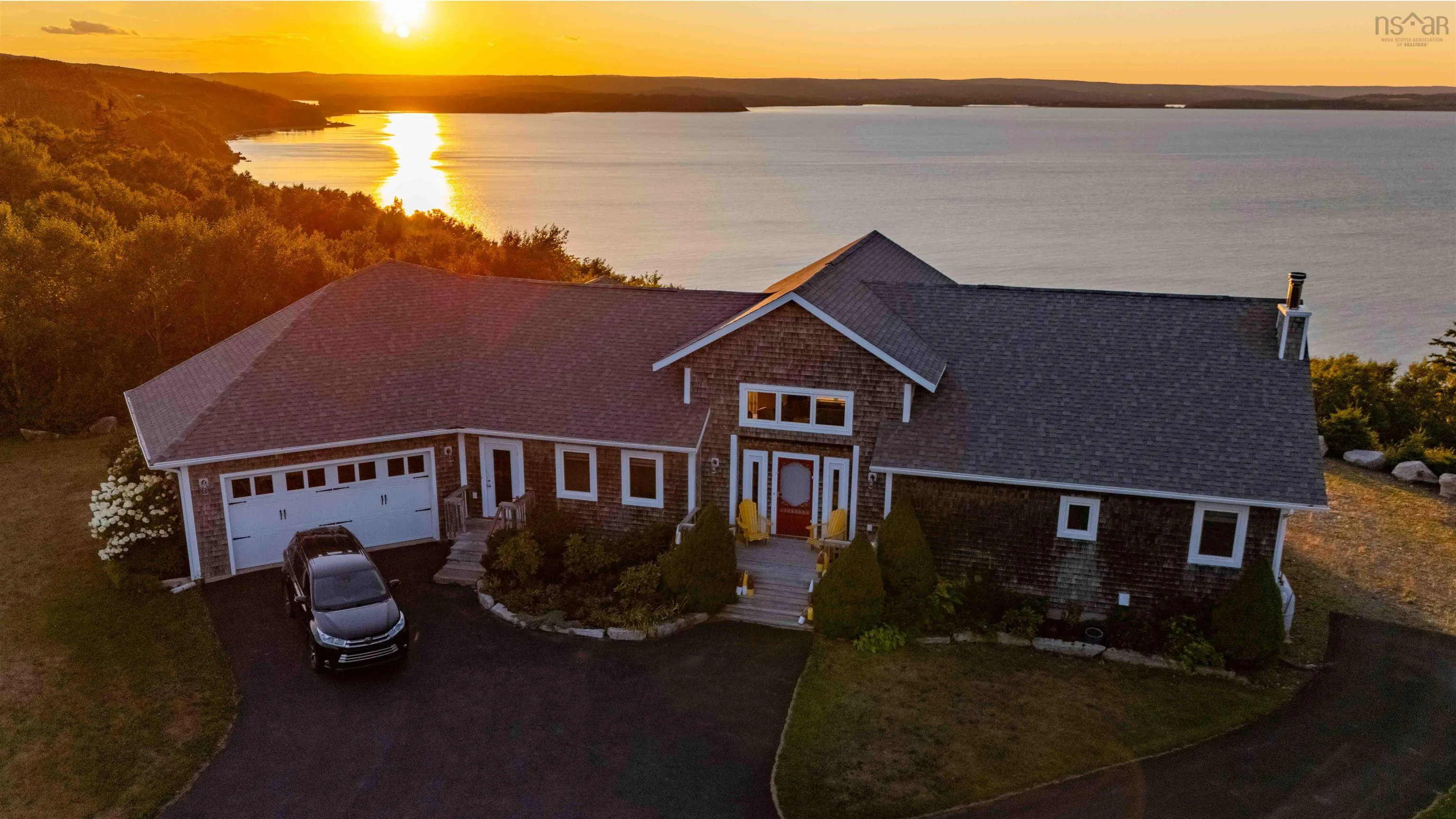 8194 Highway 16, Dorts Cove, NS B0H 1N0, 3 Bedrooms Bedrooms, ,4 BathroomsBathrooms,Residential,For Sale,Highway 16,202521564