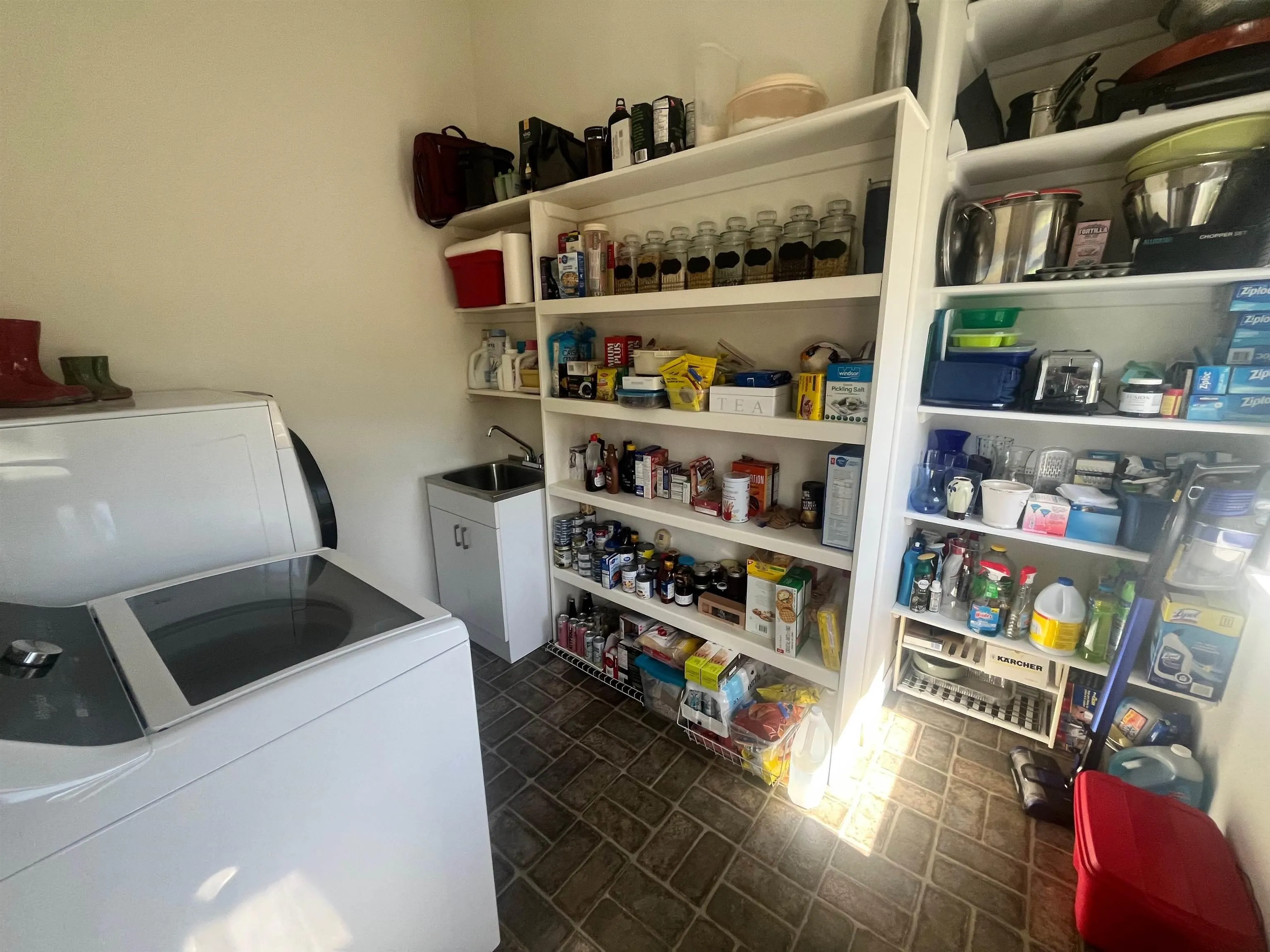 8194 Highway 16, Dorts Cove, NS B0H 1N0, 3 Bedrooms Bedrooms, ,4 BathroomsBathrooms,Residential,For Sale,Highway 16,202521564