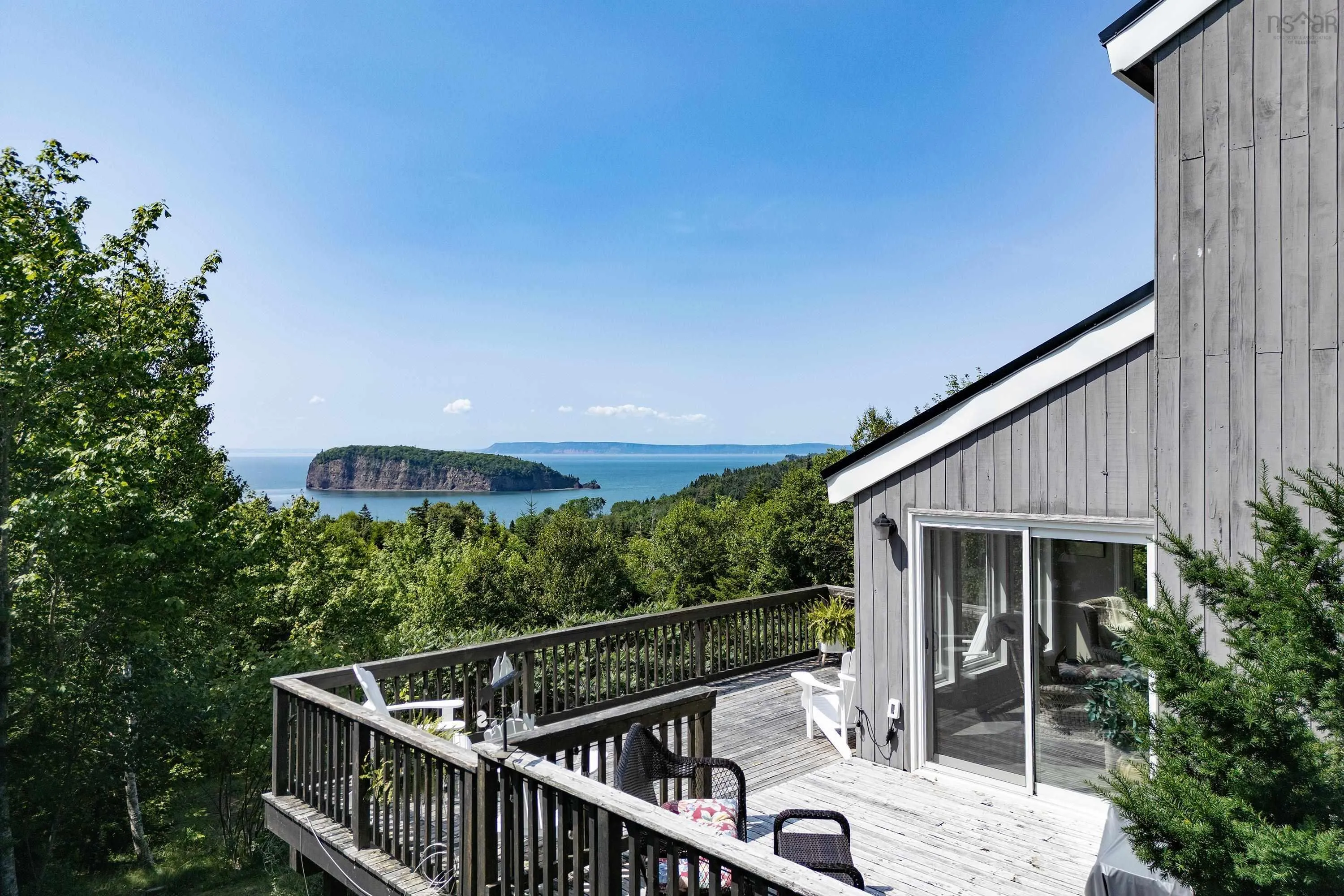35-72 Spring Tide Lane, Two Islands Ns B0m 1s0, 2 Bedrooms Bedrooms, ,3 BathroomsBathrooms,Residential,For Sale,Spring Tide,202509078