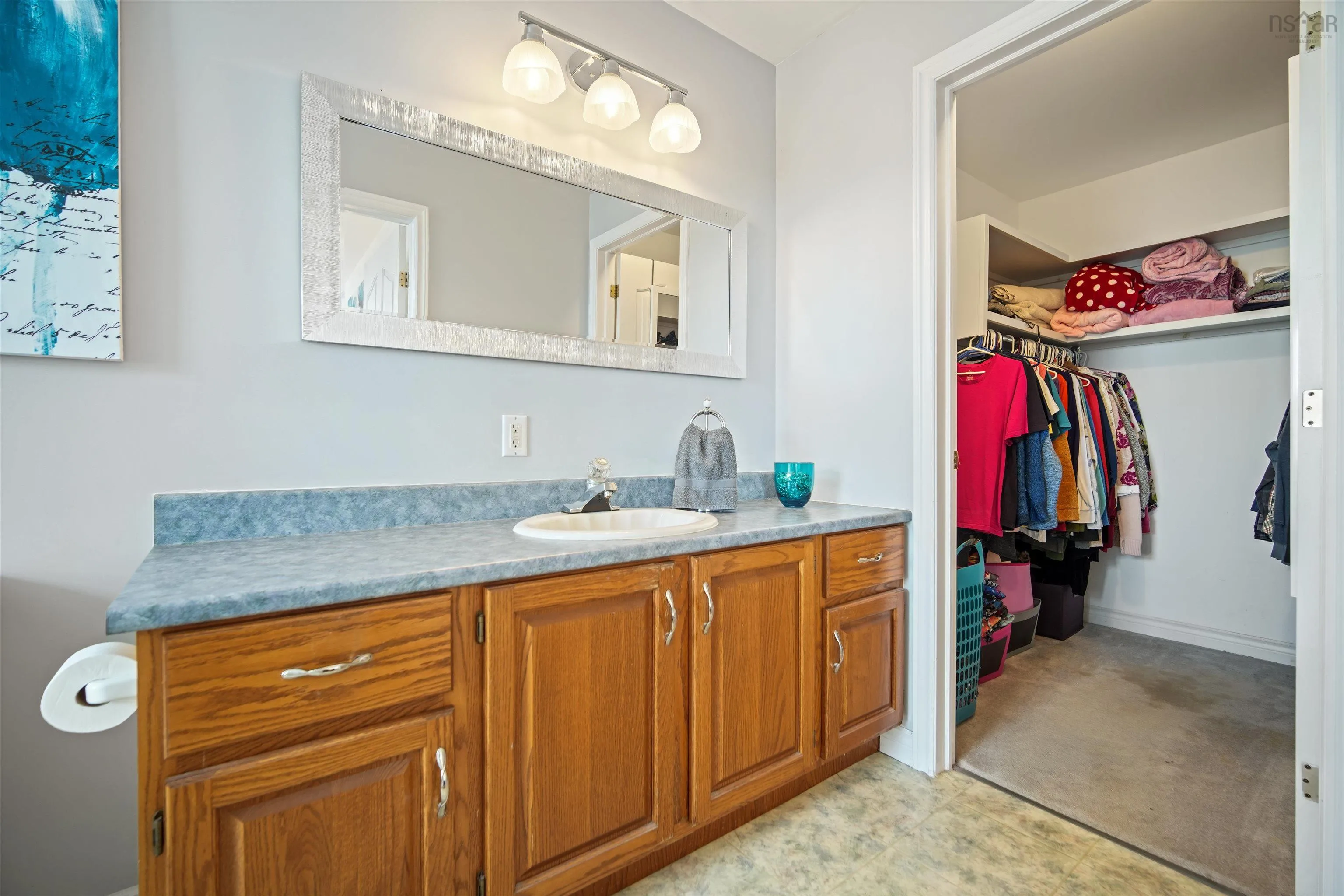 9085 Peggys Cove Road, Indian Harbour, NS B3Z 3N4, 4 Bedrooms Bedrooms, ,3 BathroomsBathrooms,Residential,For Sale,Peggys Cove,202521842