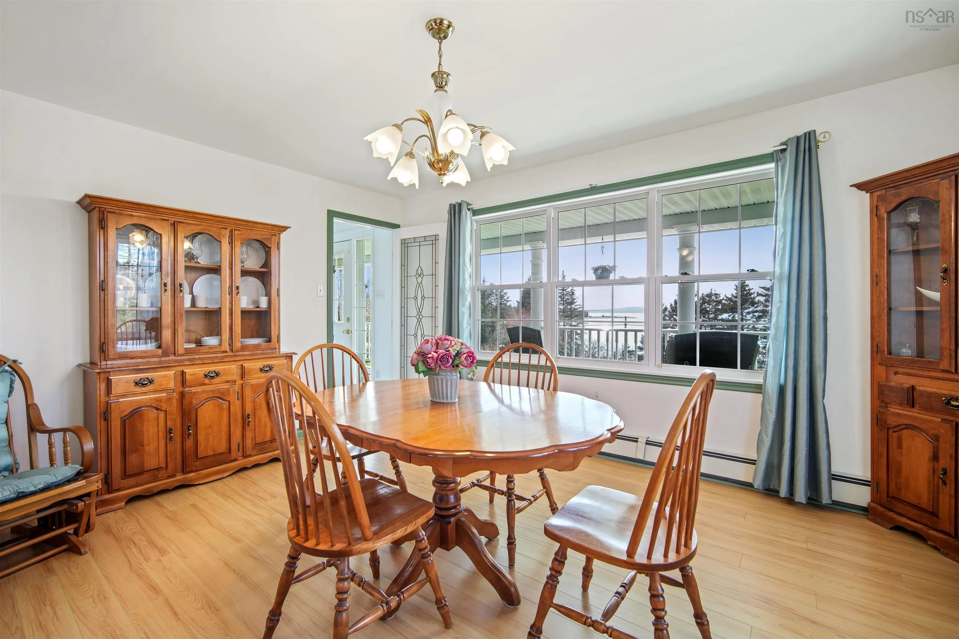 9085 Peggys Cove Road, Indian Harbour, NS B3Z 3N4, 4 Bedrooms Bedrooms, ,3 BathroomsBathrooms,Residential,For Sale,Peggys Cove,202521842