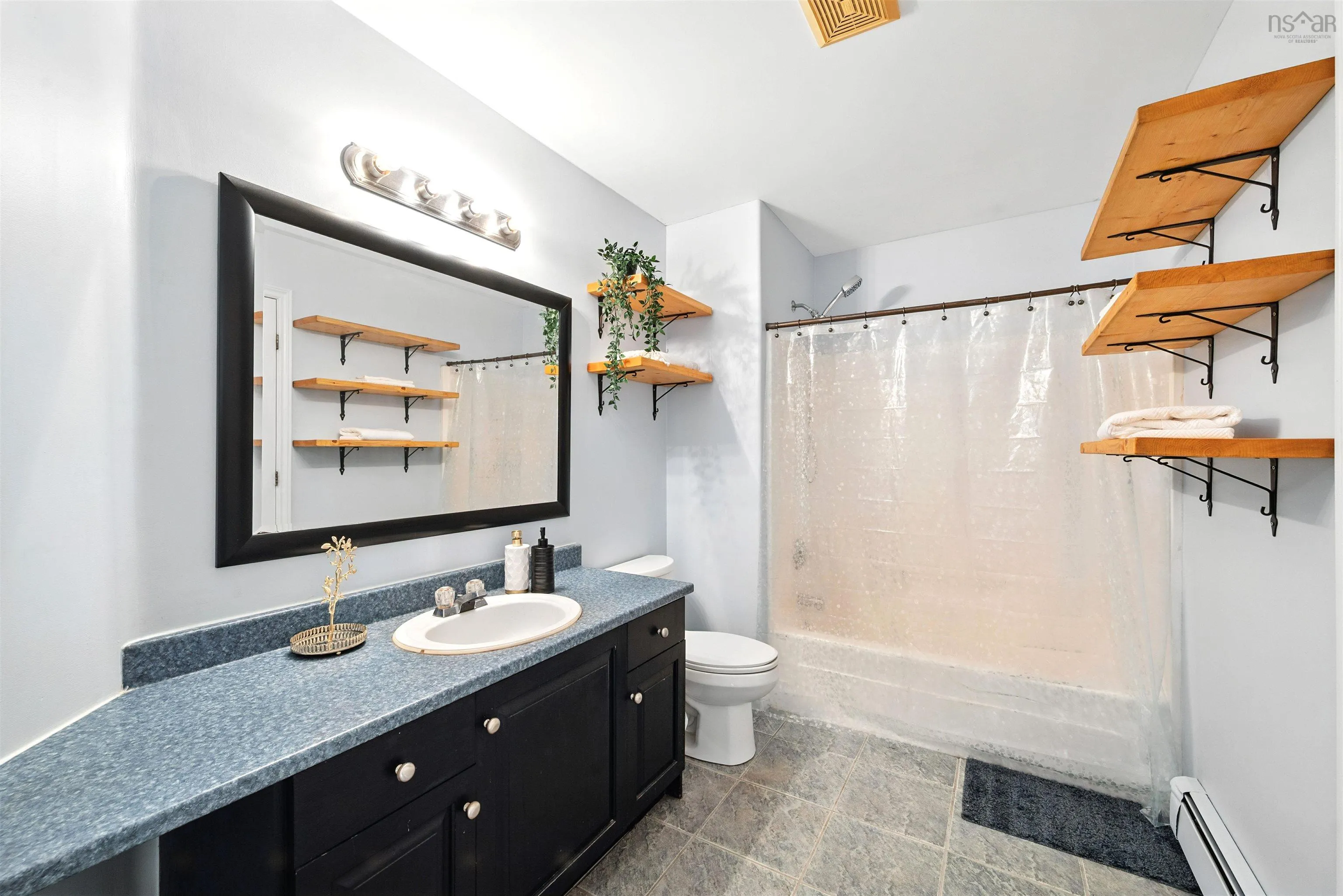 426 Sheppards Run, Beechville, NS B3T 2G7, 4 Bedrooms Bedrooms, ,3 BathroomsBathrooms,Residential,For Sale,Sheppards,202521372