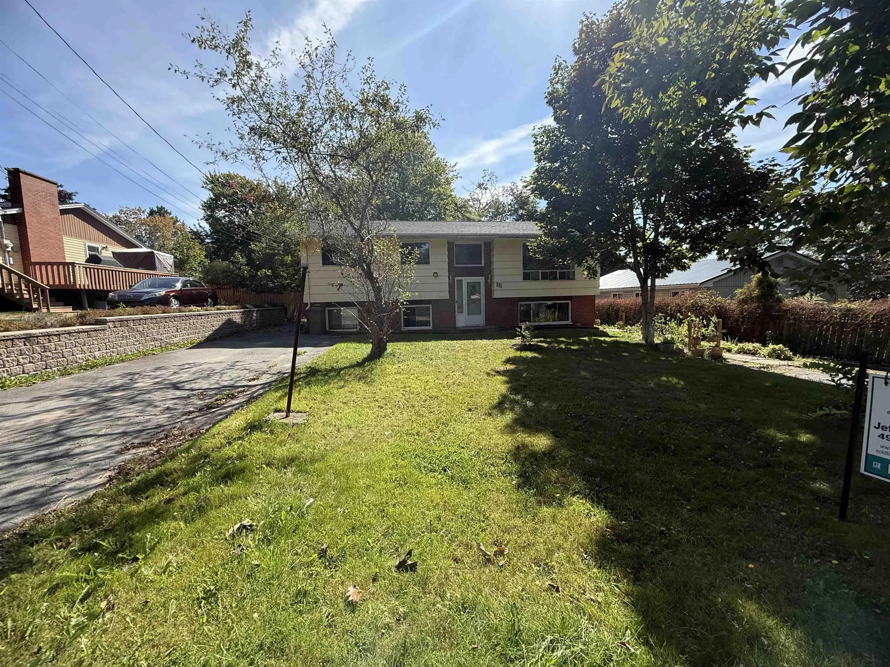 111 Skyridge Avenue, Lower Sackville, NS B4C 1R5, 4 Bedrooms Bedrooms, ,2 BathroomsBathrooms,Residential,For Sale,Skyridge,202523560