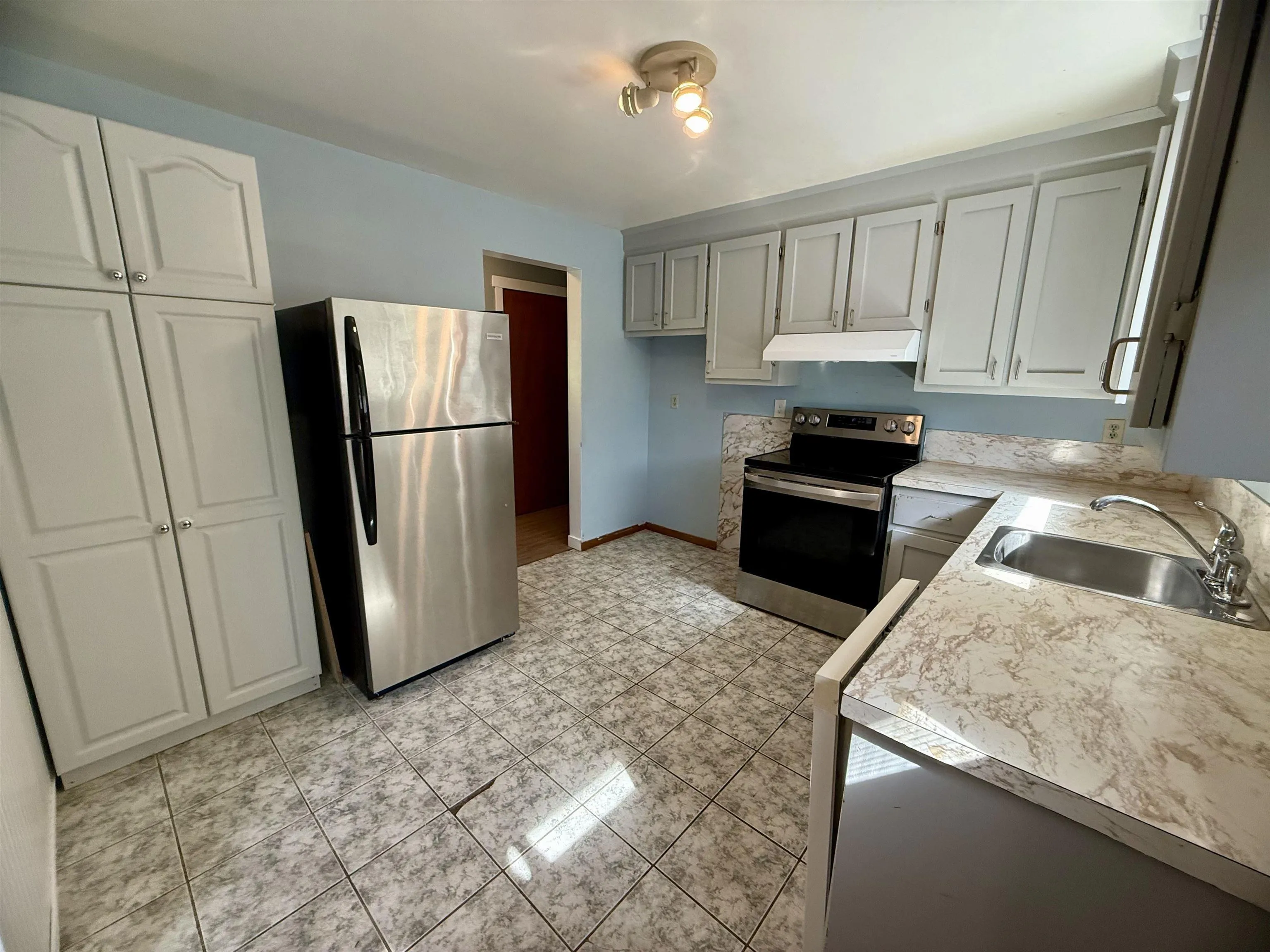 111 Skyridge Avenue, Lower Sackville, NS B4C 1R5, 4 Bedrooms Bedrooms, ,2 BathroomsBathrooms,Residential,For Sale,Skyridge,202523560