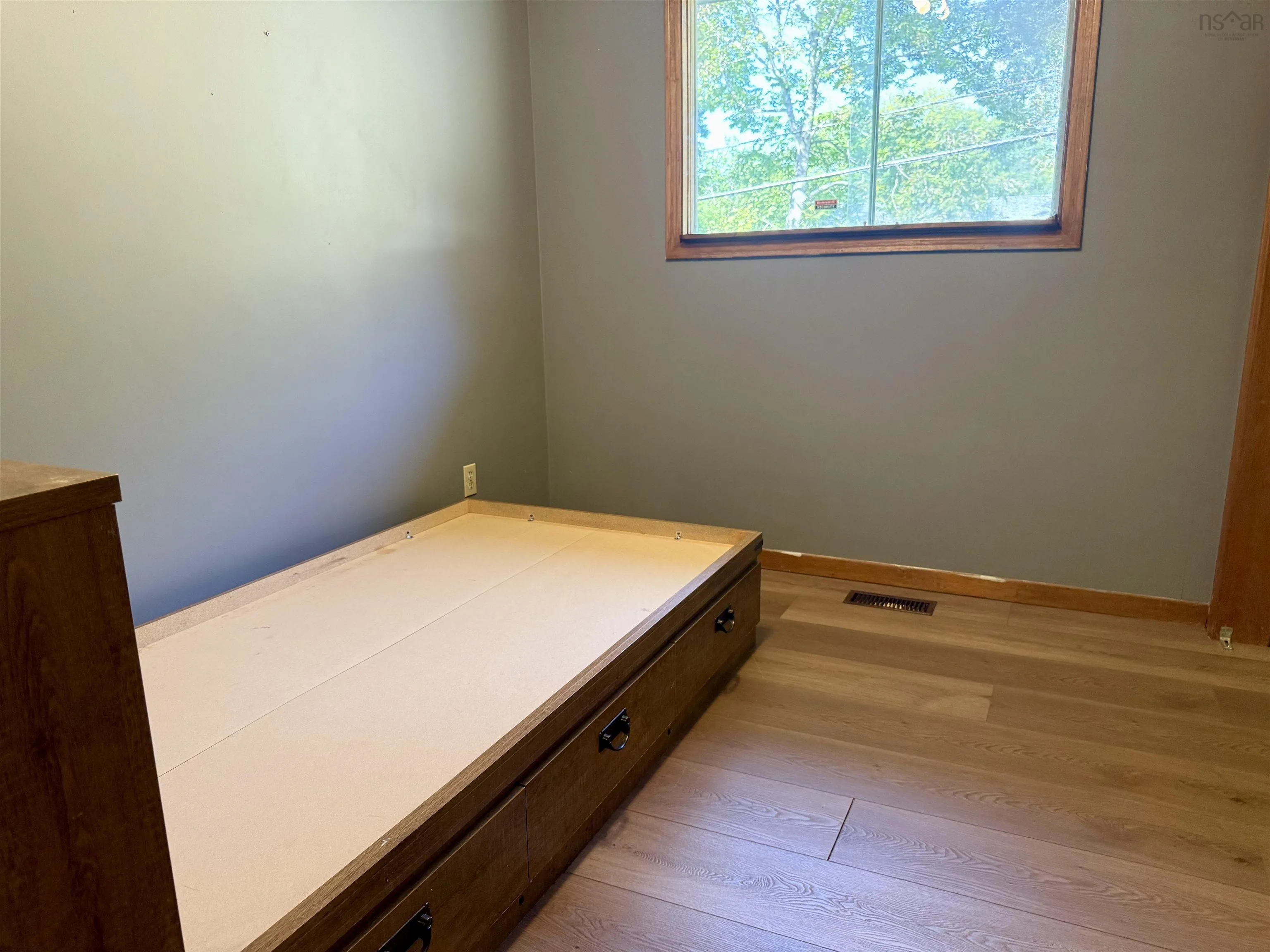 111 Skyridge Avenue, Lower Sackville, NS B4C 1R5, 4 Bedrooms Bedrooms, ,2 BathroomsBathrooms,Residential,For Sale,Skyridge,202523560
