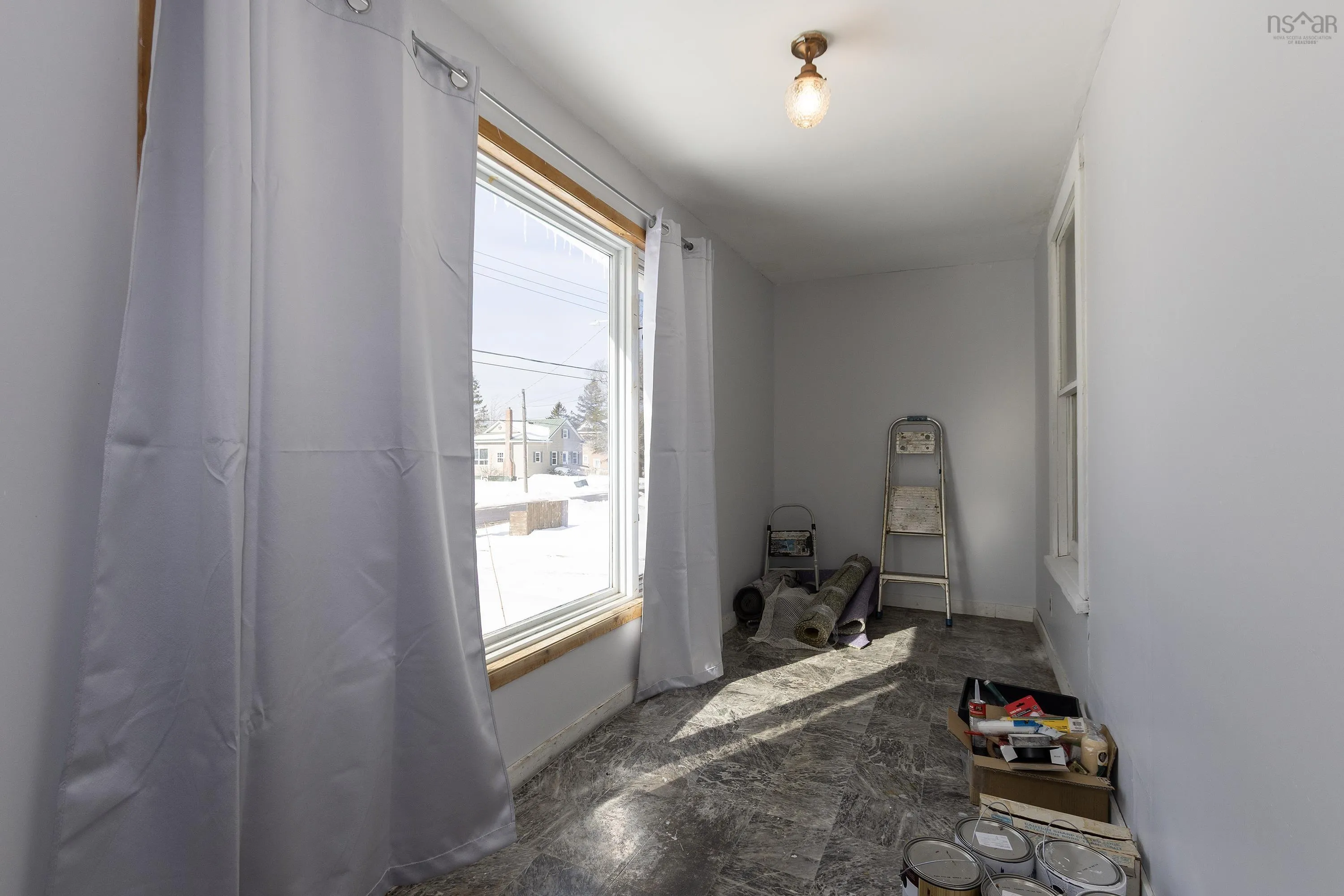 90 Mcfarlane Street, Springhill, NS B0M 1X0, 3 Bedrooms Bedrooms, ,2 BathroomsBathrooms,Residential,For Sale,Mcfarlane,202520034