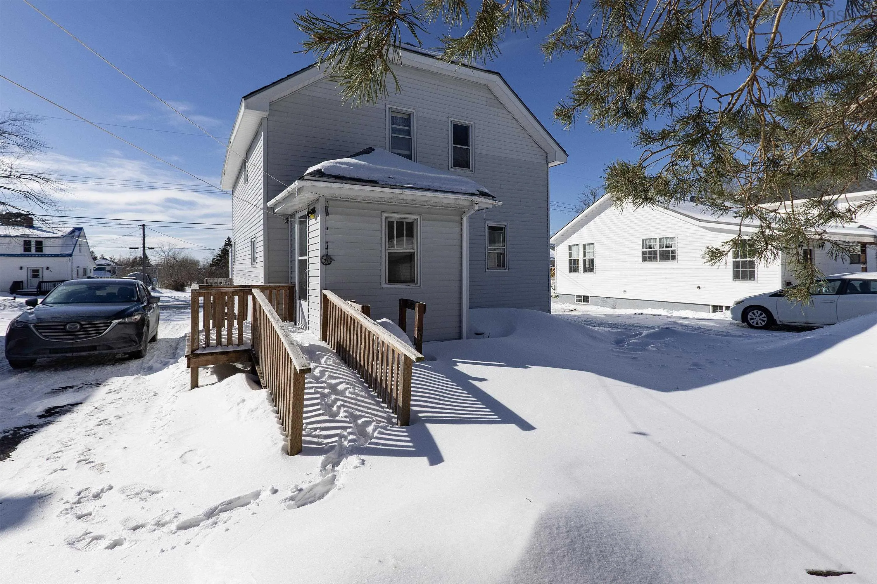 90 Mcfarlane Street, Springhill, NS B0M 1X0, 3 Bedrooms Bedrooms, ,2 BathroomsBathrooms,Residential,For Sale,Mcfarlane,202520034