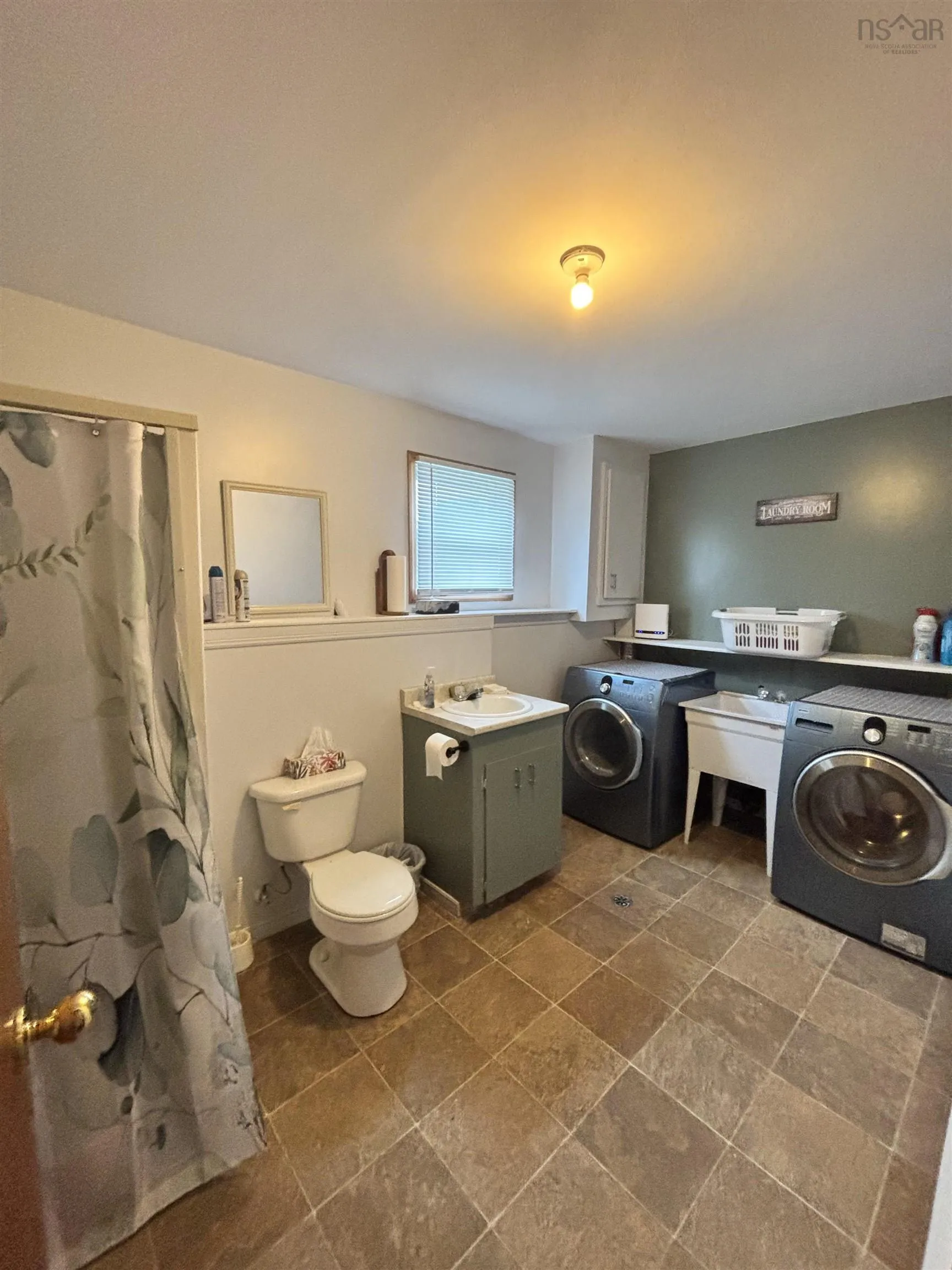121 Pipers Lane, Inverside, NS B0E 1N0, 3 Bedrooms Bedrooms, ,2 BathroomsBathrooms,Residential,For Sale,Pipers,202518550