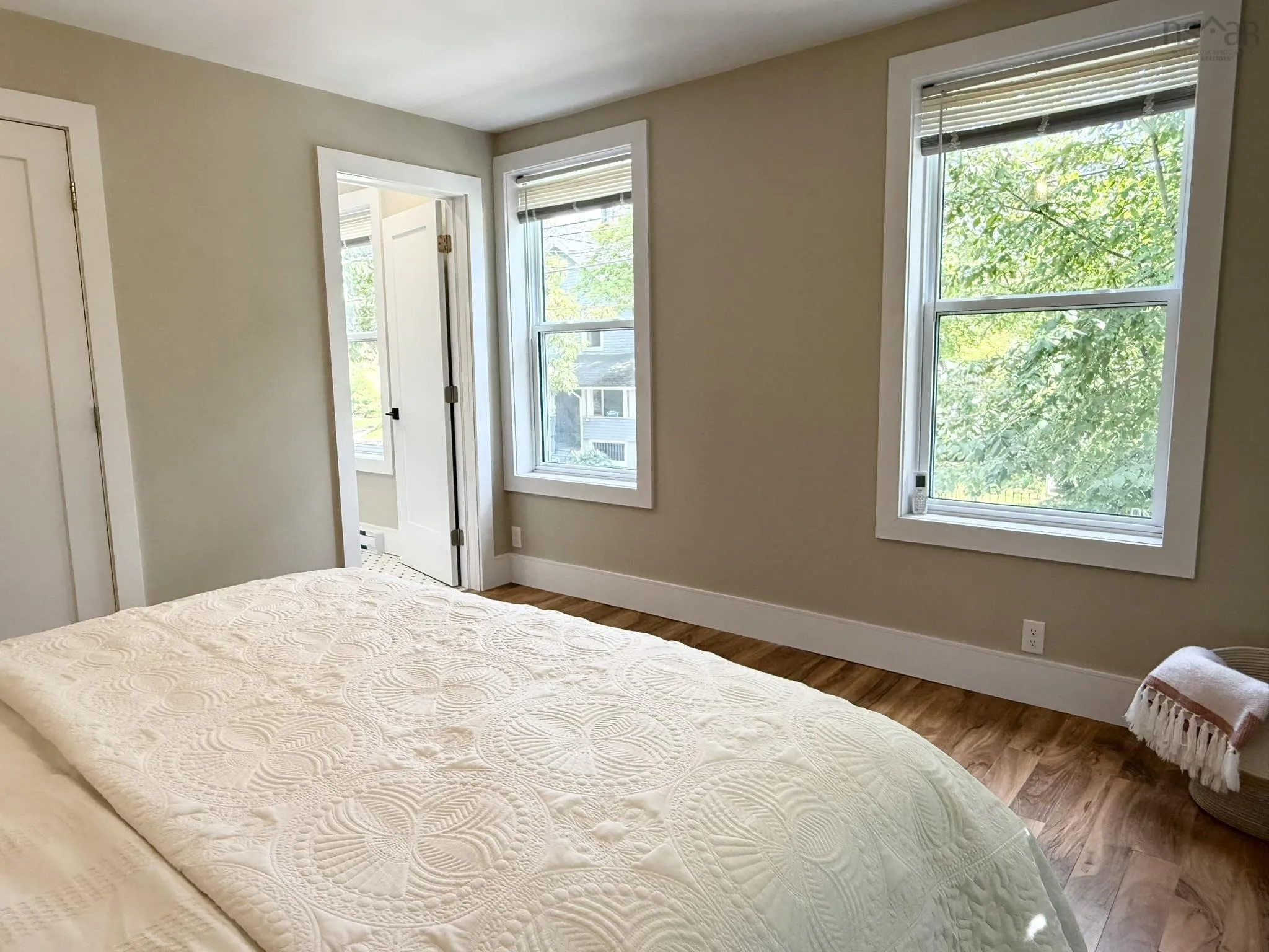 249 Portland Street, Dartmouth, NS B2Y 1J8, 5 Bedrooms Bedrooms, ,3 BathroomsBathrooms,Residential,For Sale,Portland,202518523