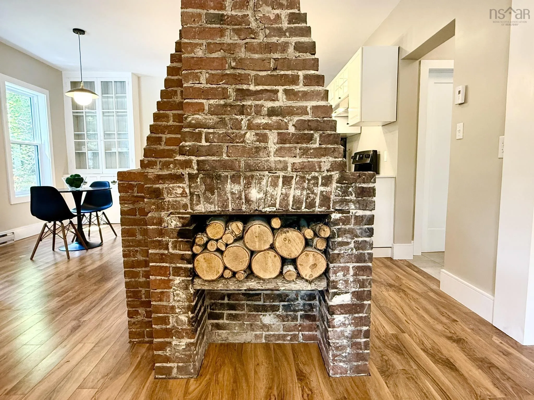 249 Portland Street, Dartmouth, NS B2Y 1J8, 5 Bedrooms Bedrooms, ,3 BathroomsBathrooms,Residential,For Sale,Portland,202518523